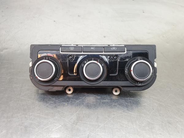 Climate control VOLKSWAGEN Golf VI (5K1)