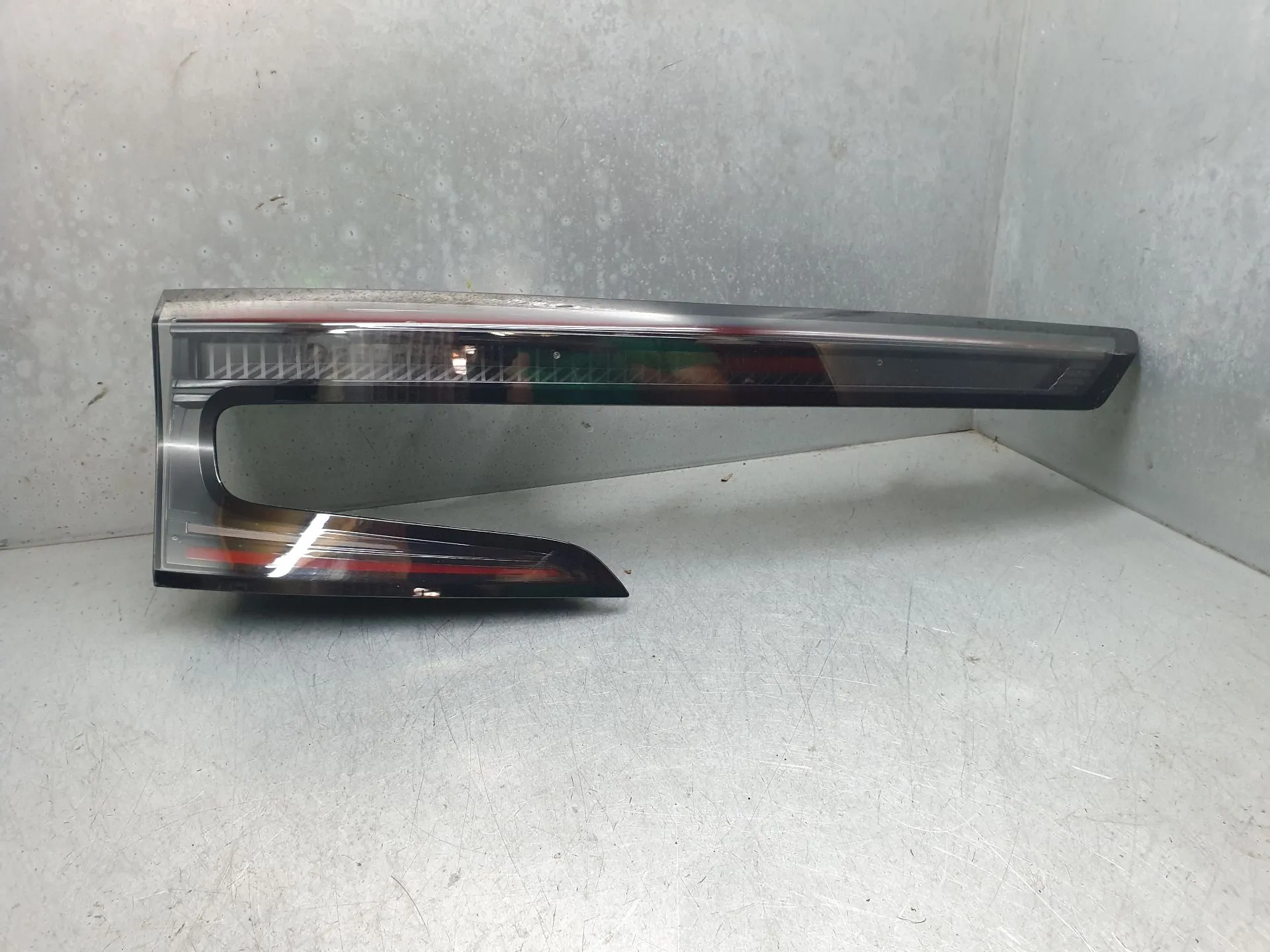 Left Tailgate light  RENAULT Austral
