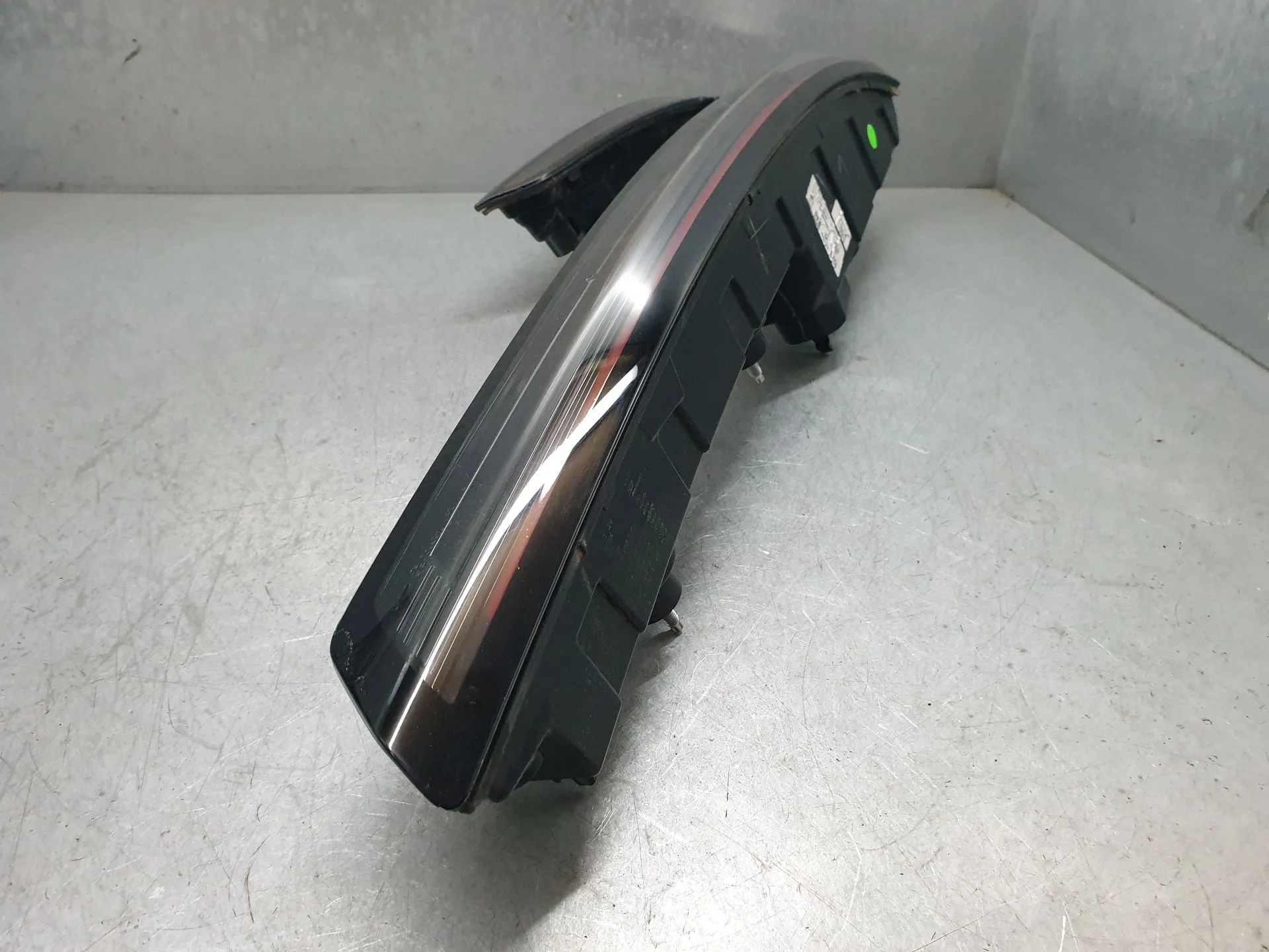 Fanale Sinistro Baule RENAULT Austral Imagem-3