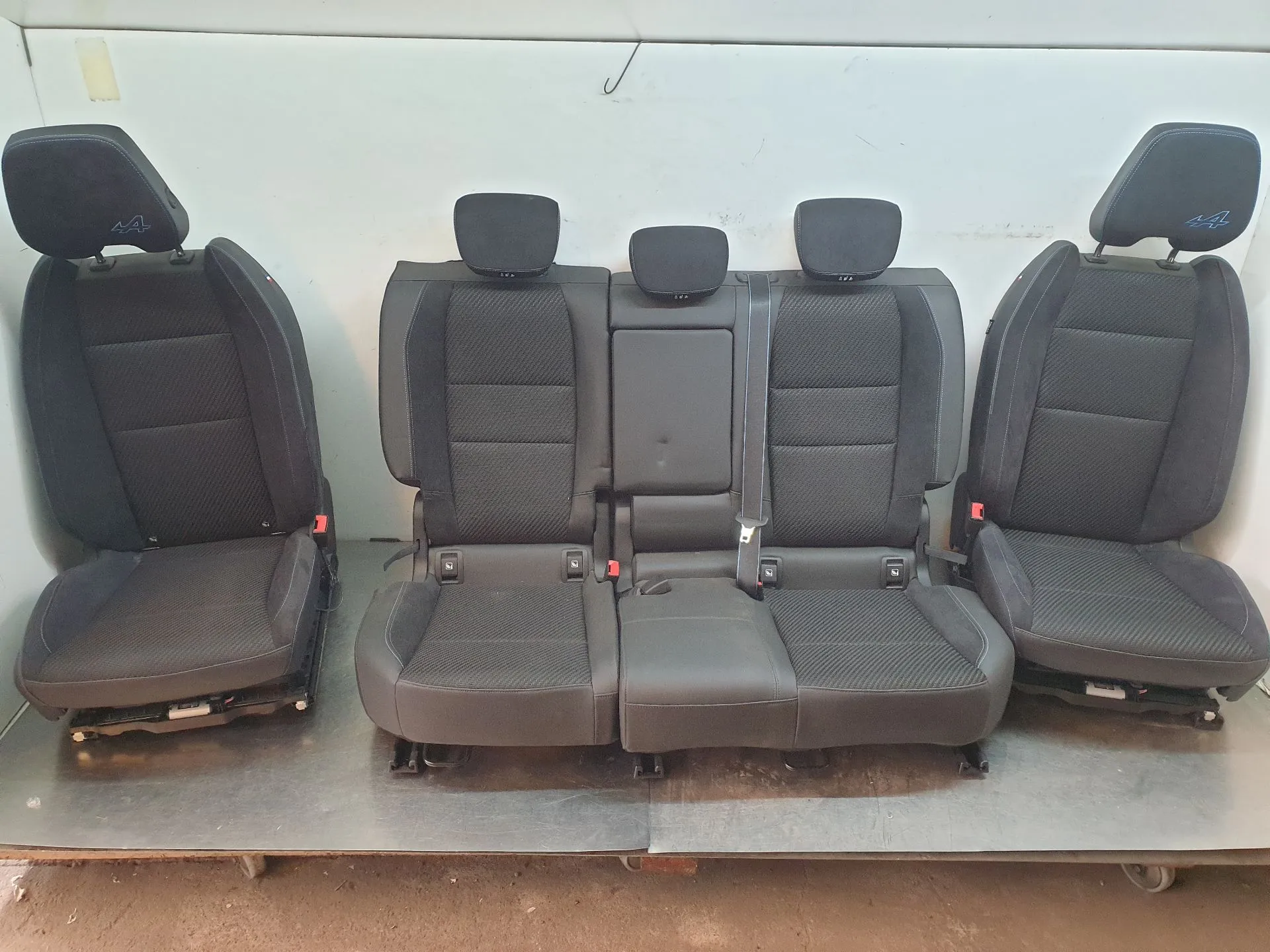 Conjunto de Bancos RENAULT Austral Imagem-0