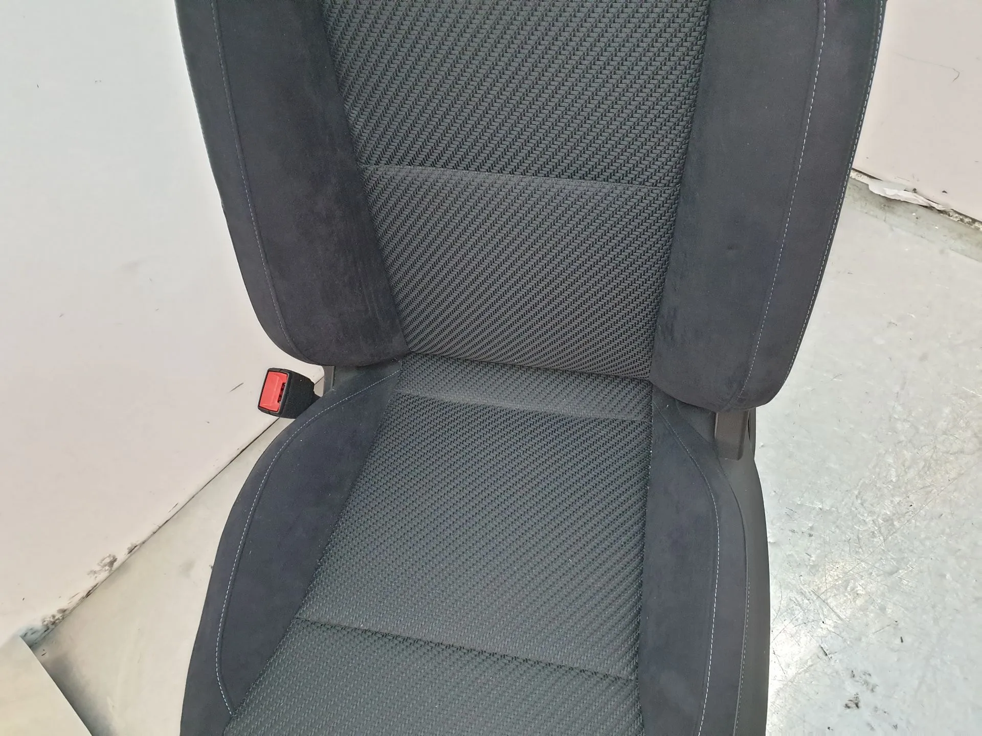 Conjunto de Bancos RENAULT Austral Imagem-15