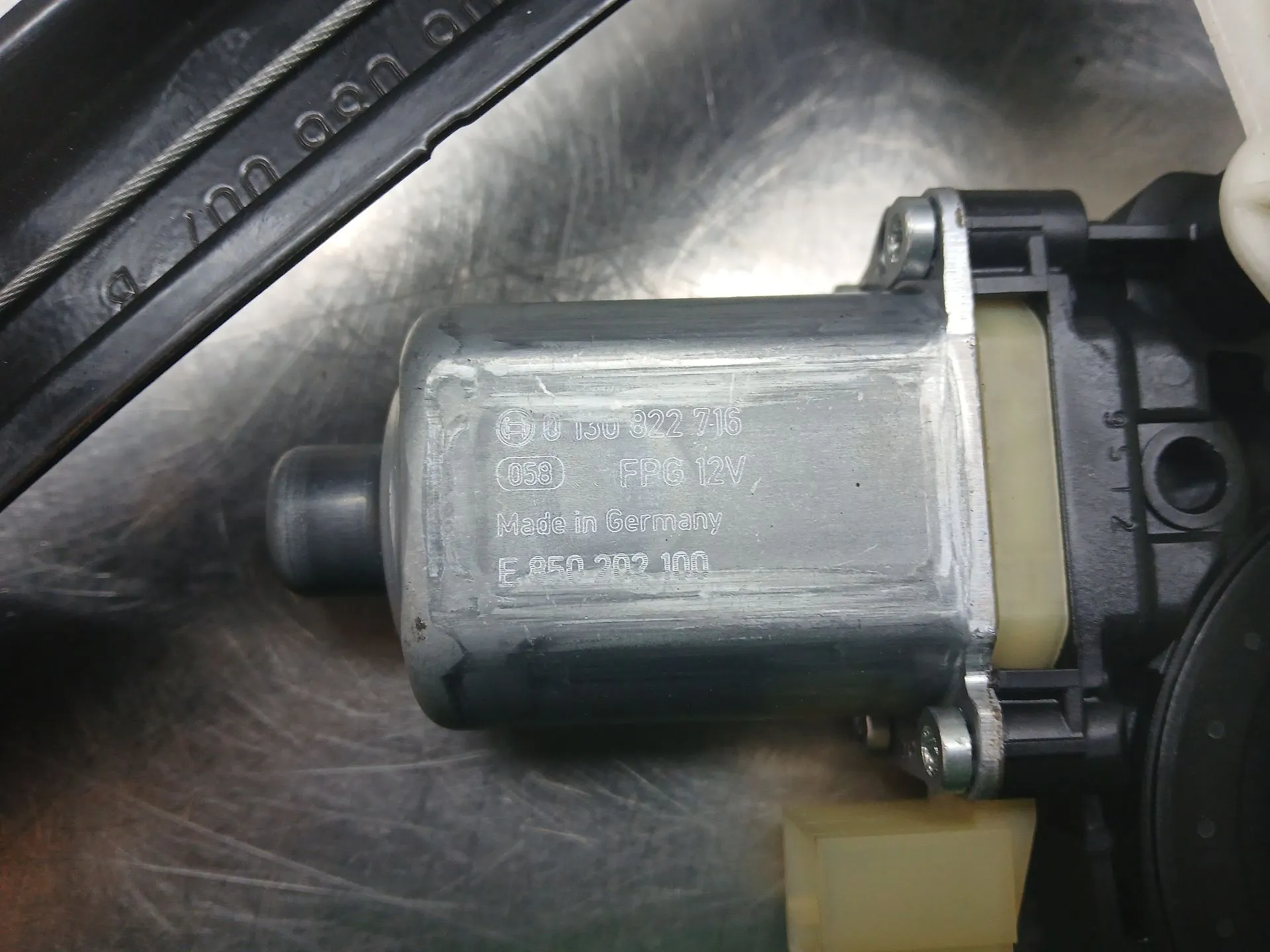 Lève-vitre avant gauche AUDI A3 (8V1, 8VK) Imagem-6