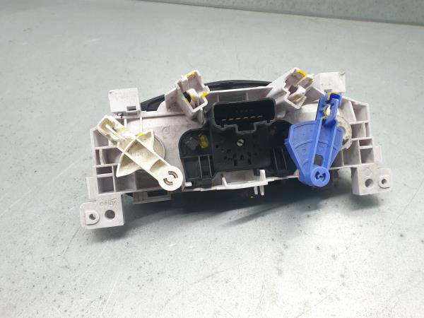 Climate control DACIA Sandero (BS_) Imagem-2