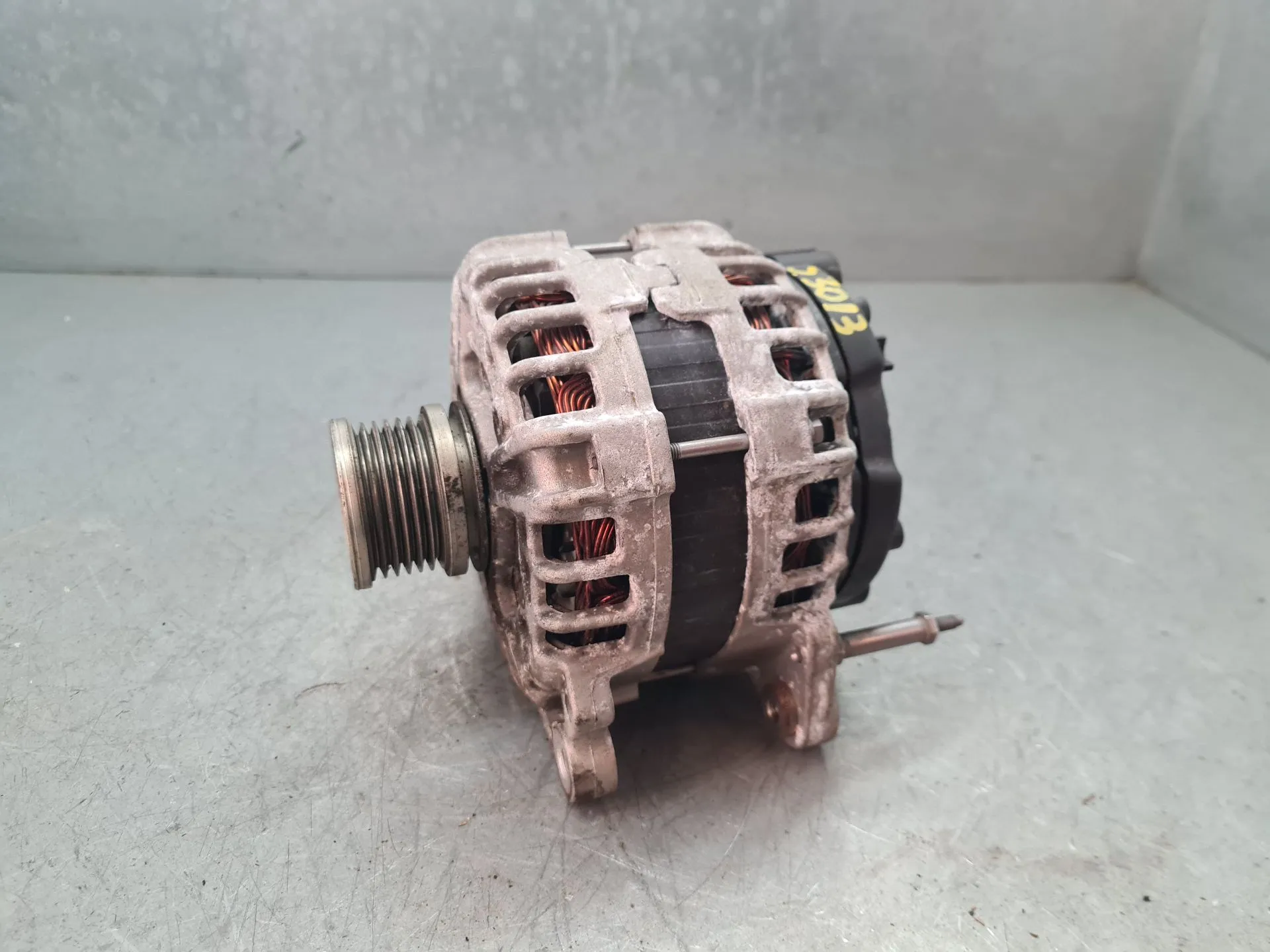 Alternador AUDI A3 Sportback (8VA, 8VF) Imagem-1