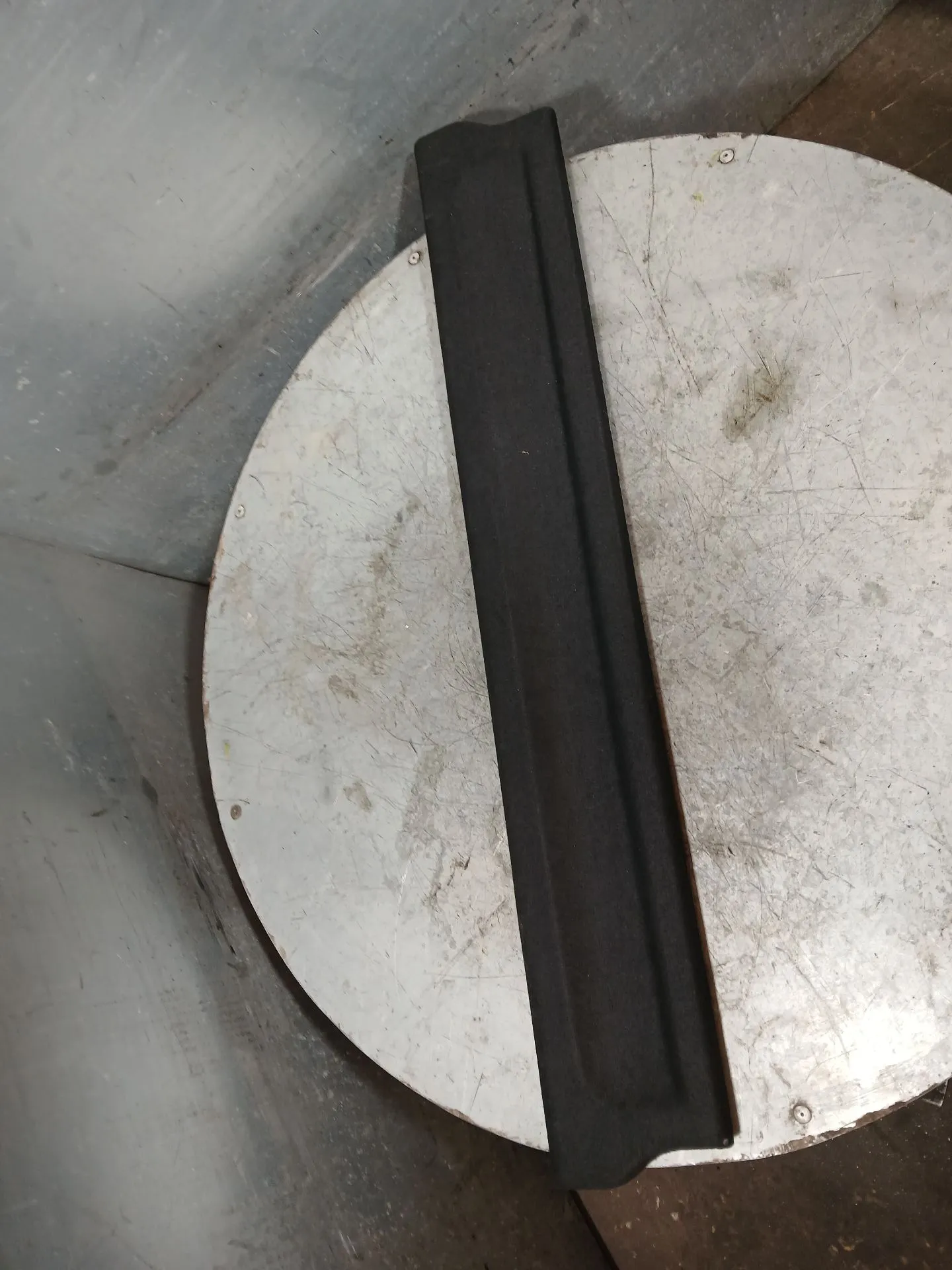 Bandeja trasera / tapa del maletero BMW X1 (E84)