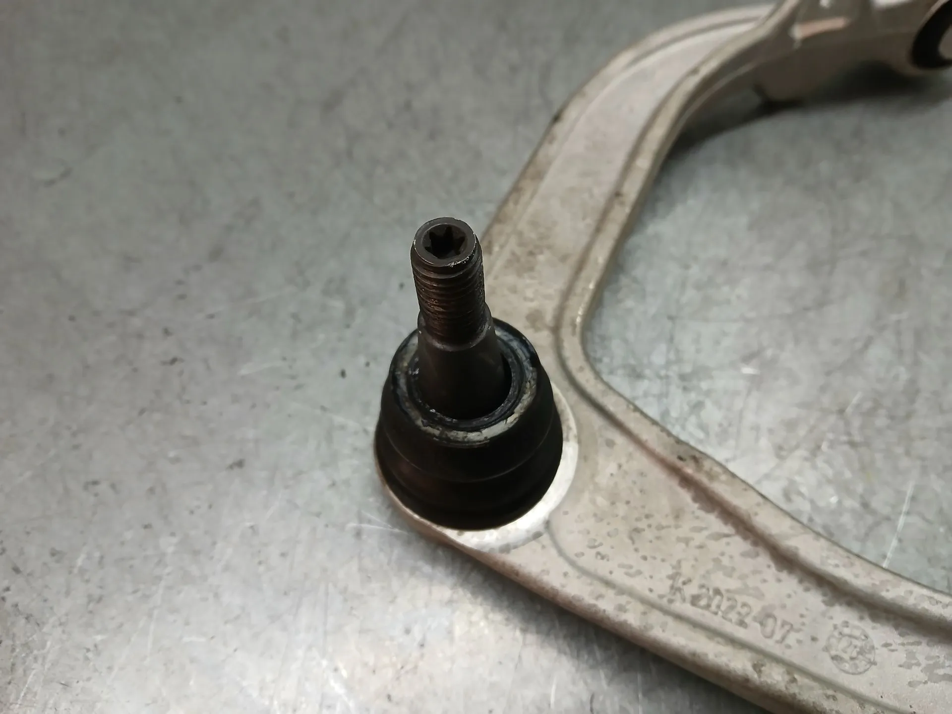 Braccio di sospensione anteriore sinistro VOLVO XC60 II (246) Imagem-2