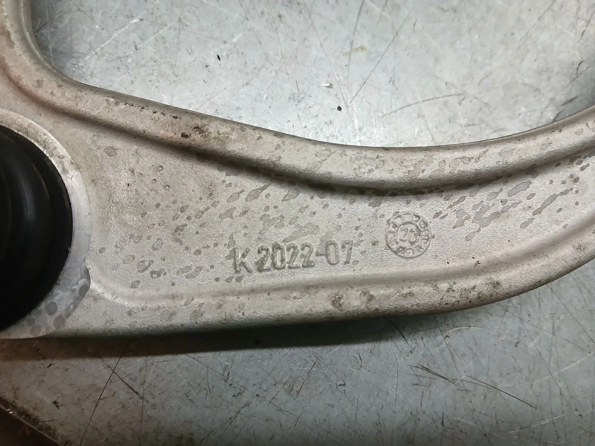 Braccio di sospensione anteriore sinistro VOLVO XC60 II (246) Imagem-4