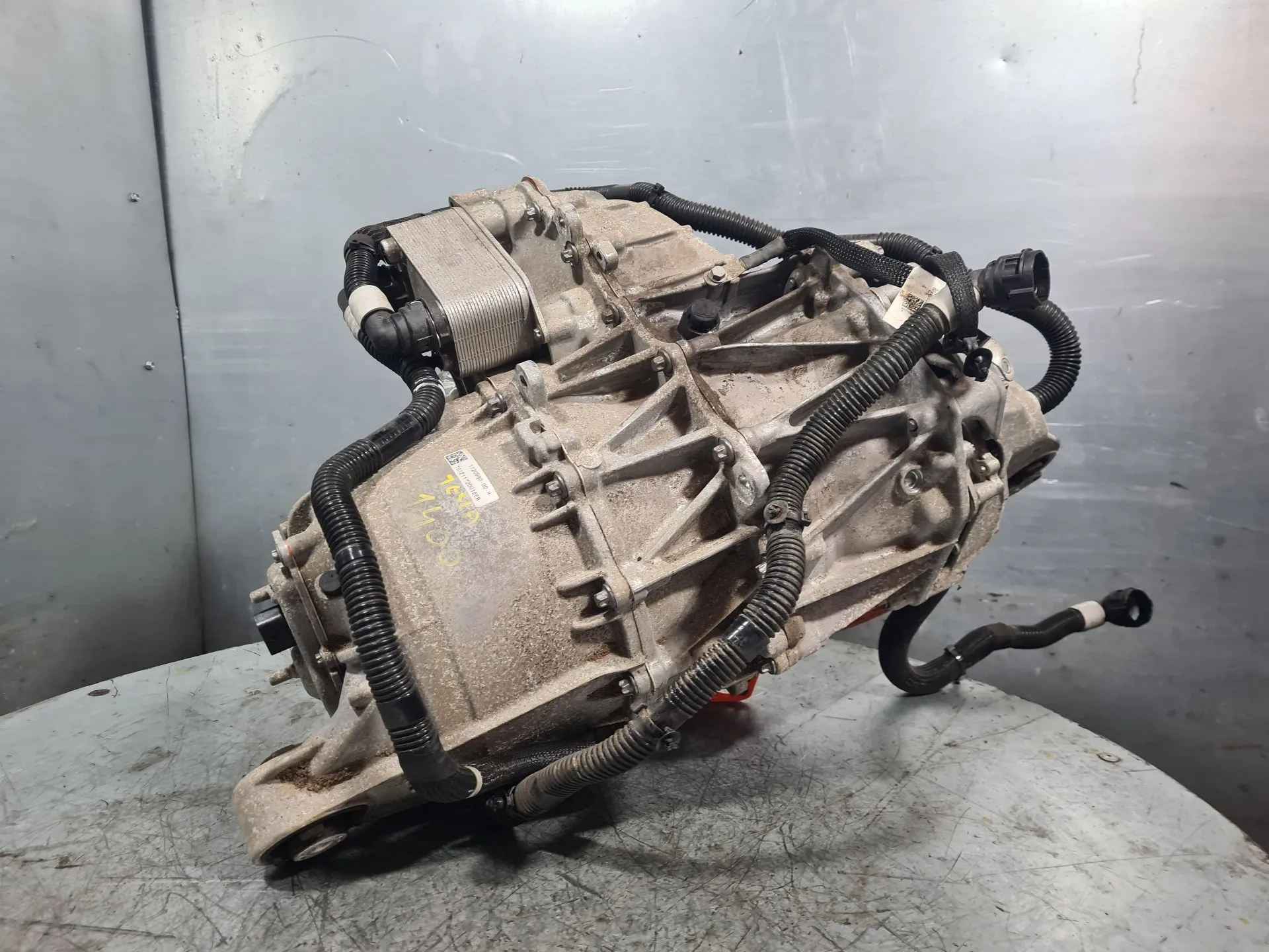 Motor completo TESLA Model 3 (5YJ3) Imagem-4