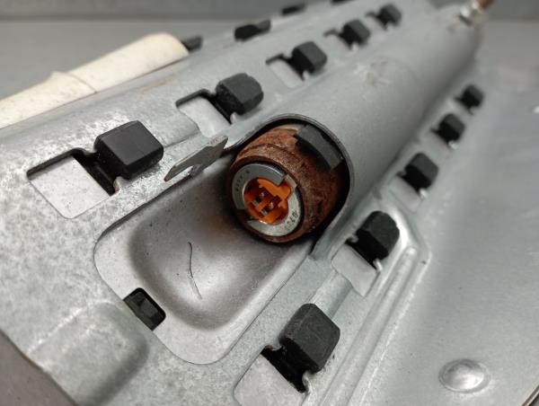 Airbag Rodilla RENAULT Clio III (BR0/1, CR0/1) Imagem-2