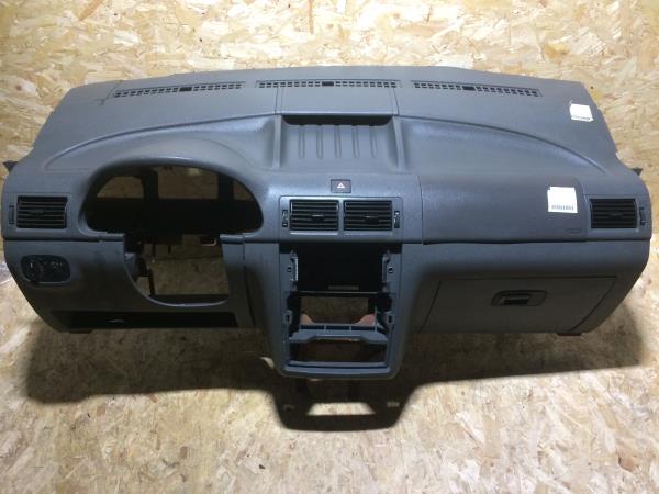 Tablier FORD Transit Connect I (P65_, P70_, P80_) Imagem-1