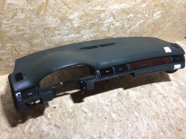 Tablier AUDI A6 (4B2, C5)