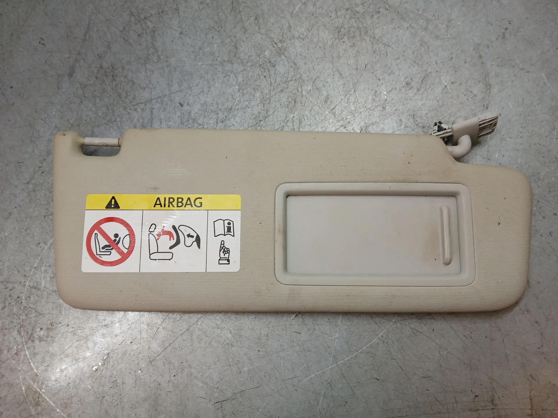 Right Sun Visor SEAT Ibiza V (KJ1) Imagem-1