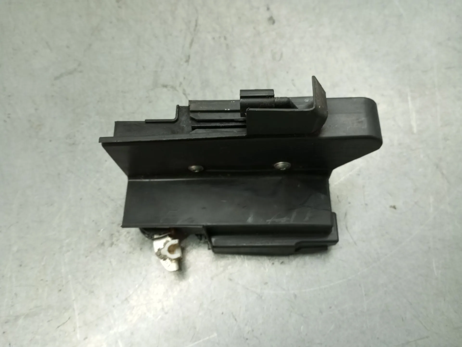 Fechadura / fecho porta trás esquerdo DACIA Sandero III Imagem-1