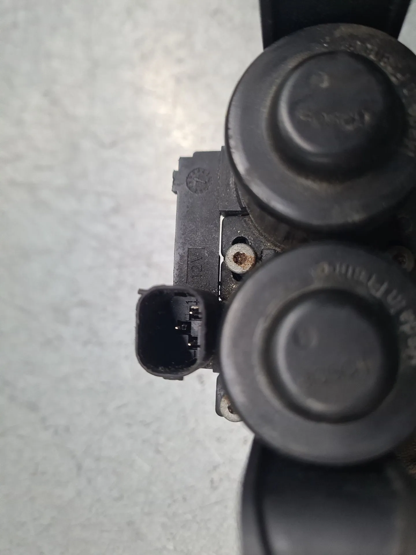 Generic valve BMW X5 (E70) Imagem-3