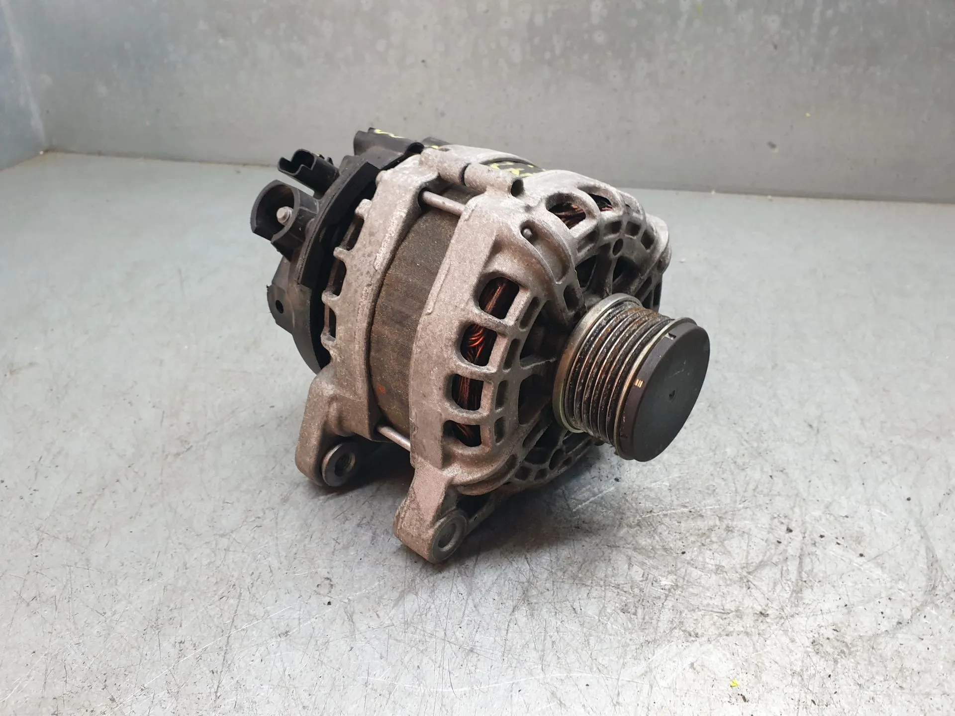 Alternador PEUGEOT 308 II Imagem-1