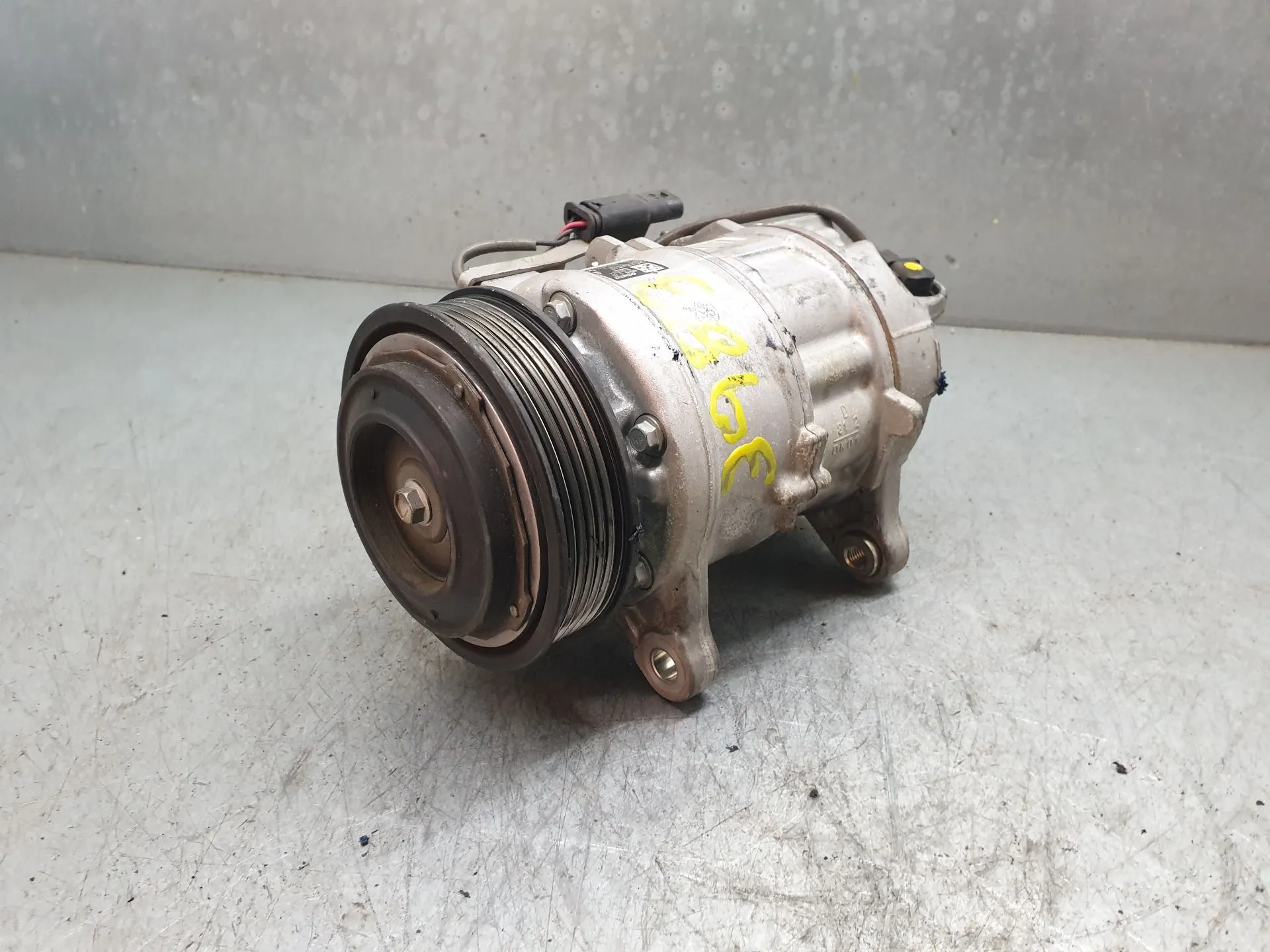 Compresor A/A BMW 1 (F21)