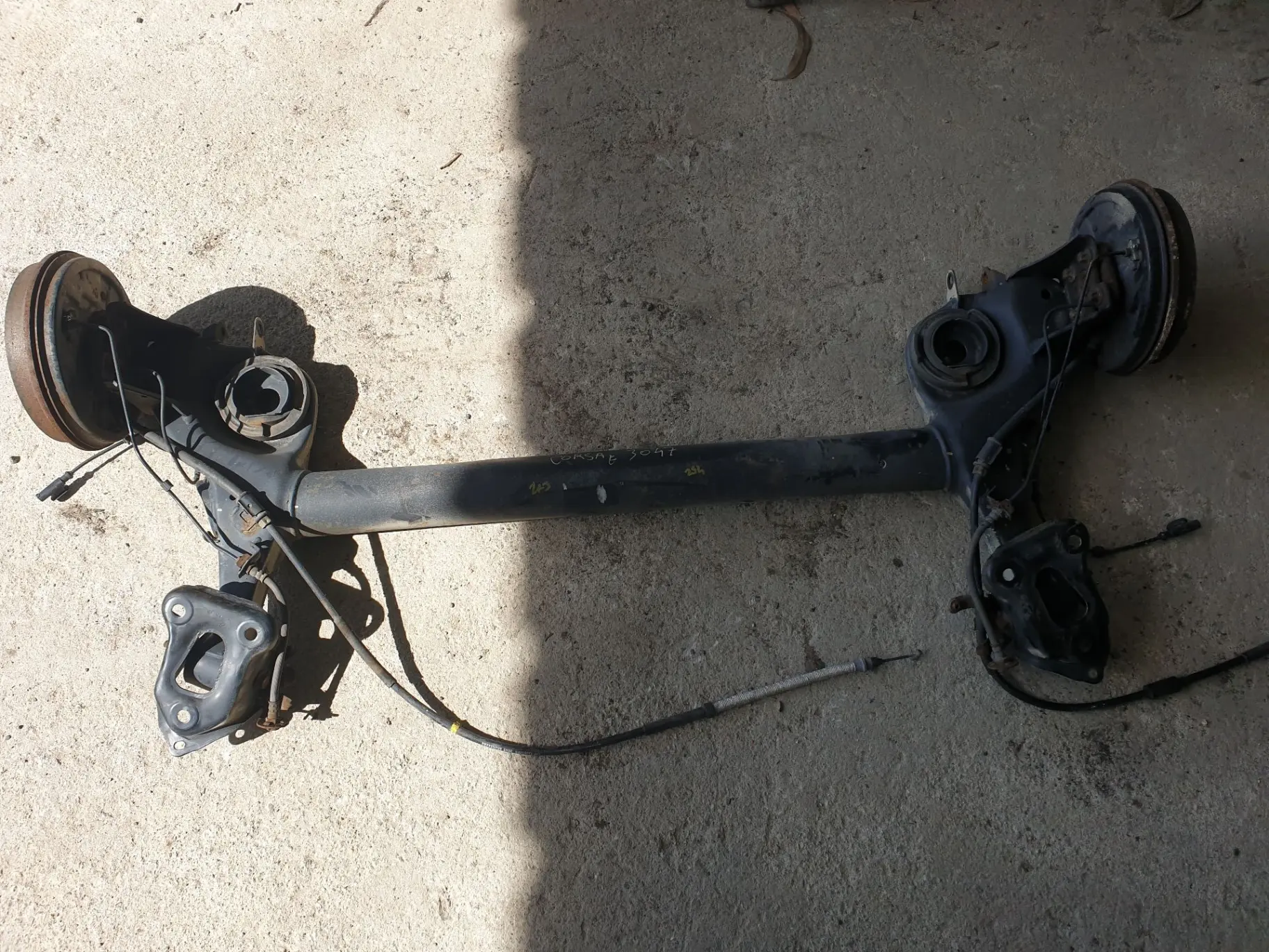 Eixo traseiro tambor OPEL Corsa E