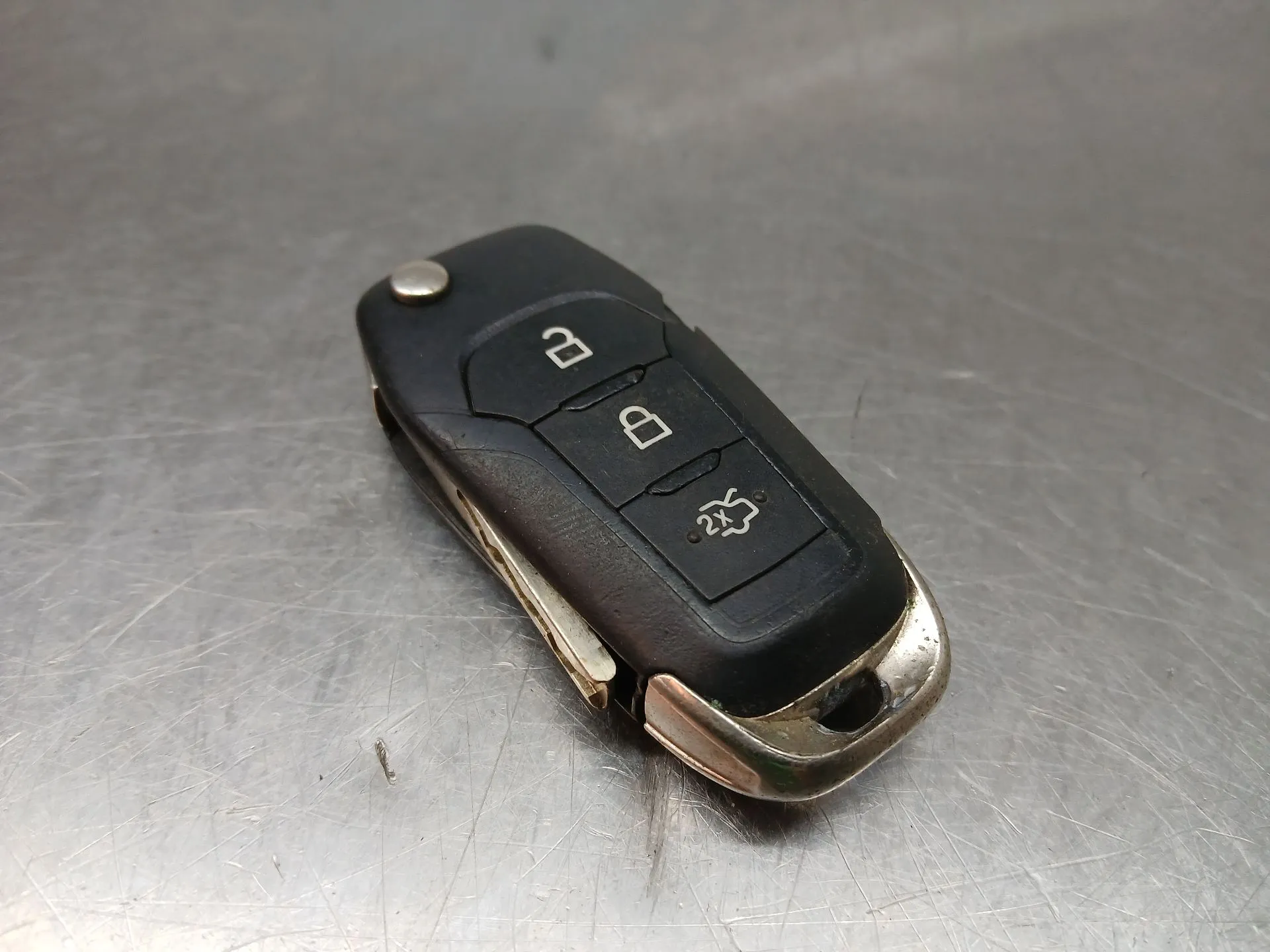Mando FORD Fiesta VII (HJ, HF) Imagem-1