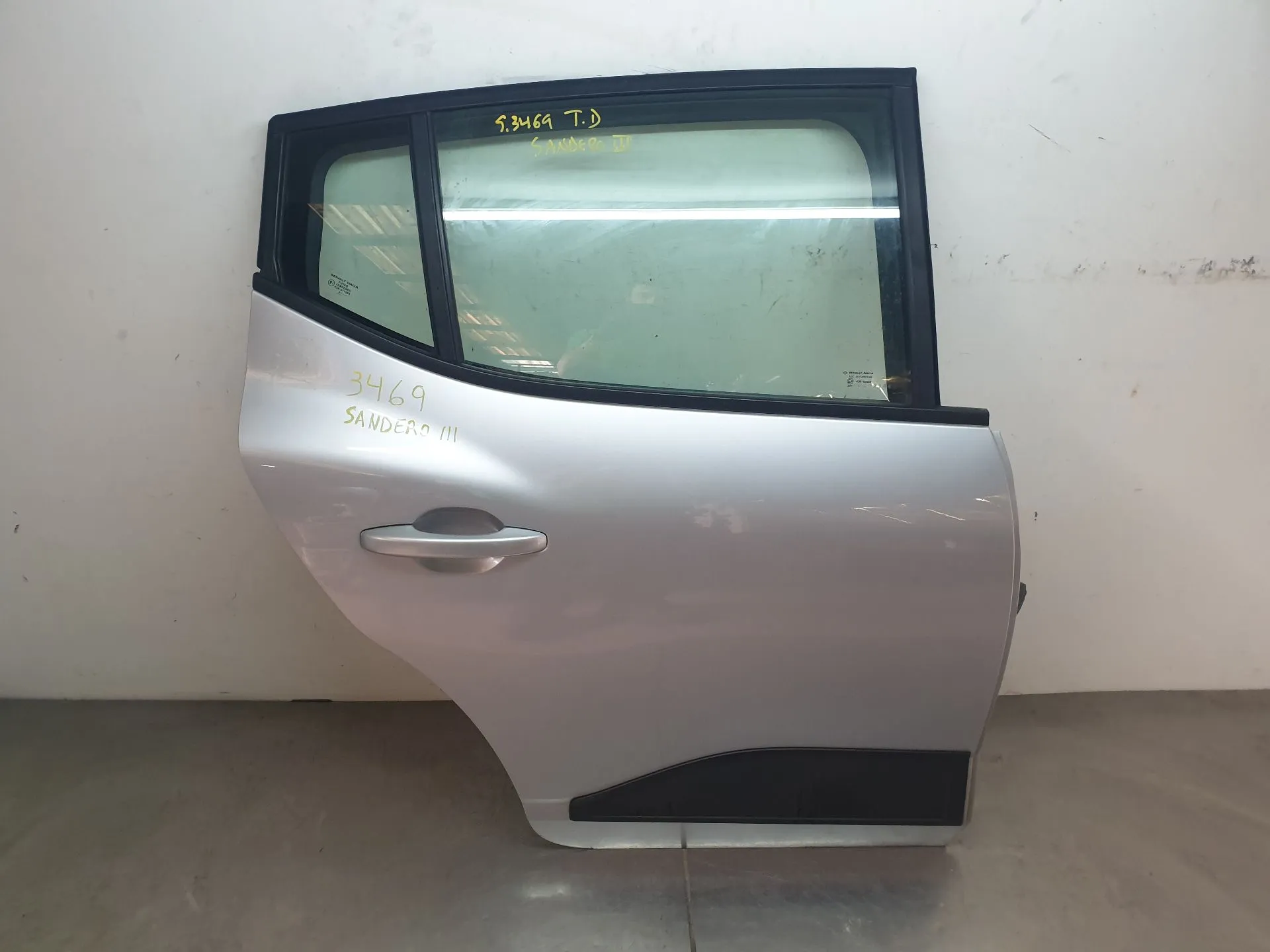 Puerta Trasero Derecho DACIA Sandero III