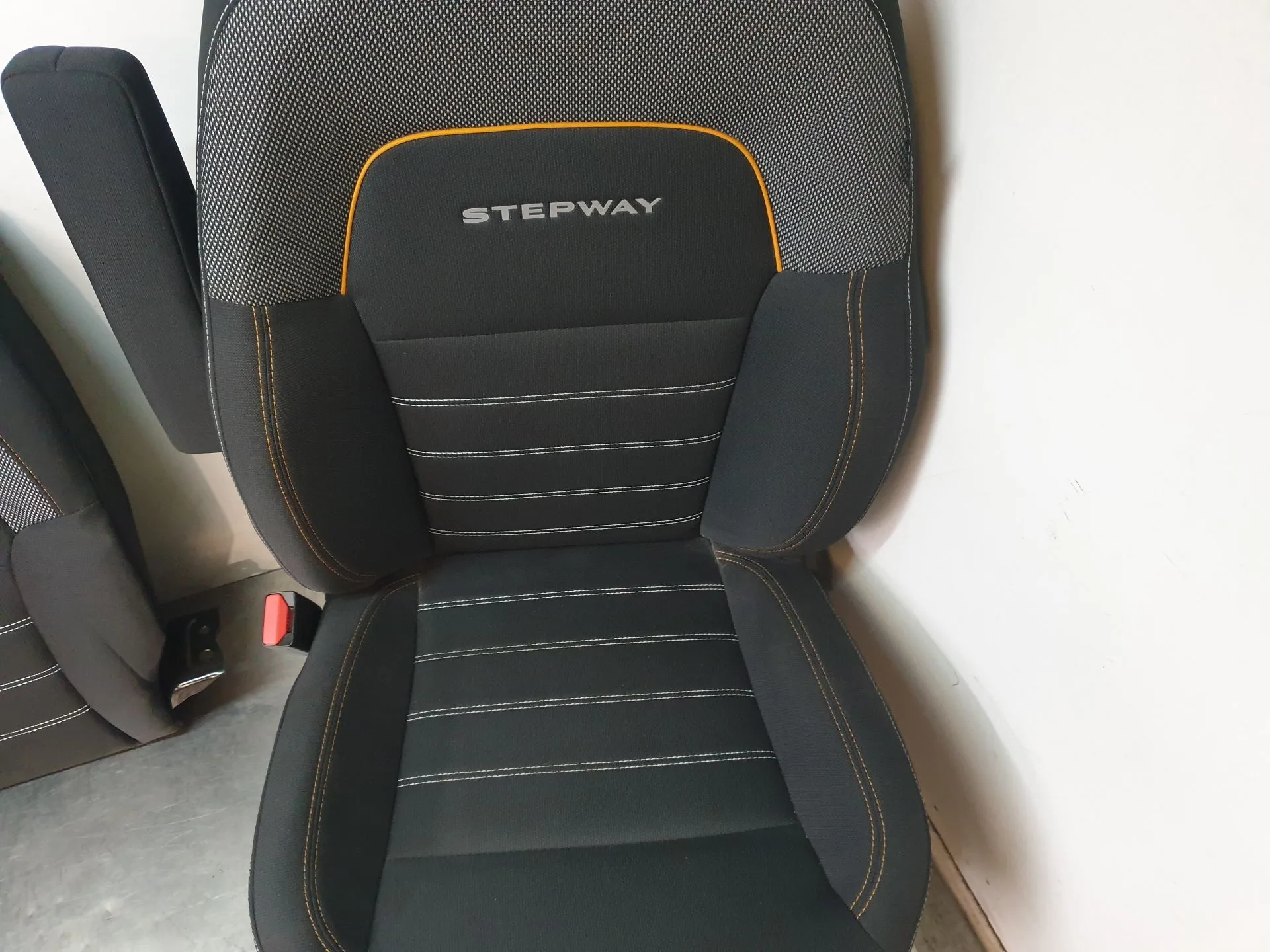 Conjunto de Bancos DACIA Sandero III Imagem-10