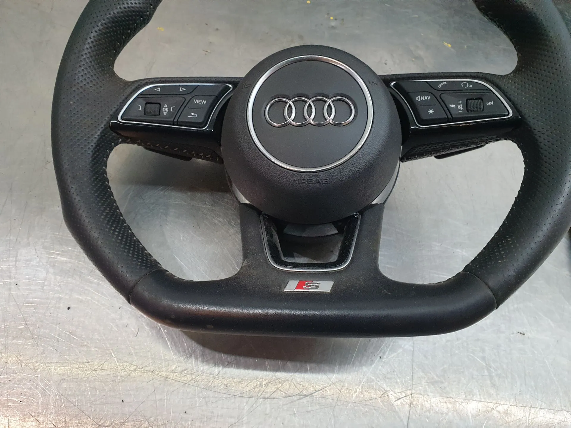 Volante AUDI A3 (8V1, 8VK) Imagem-1