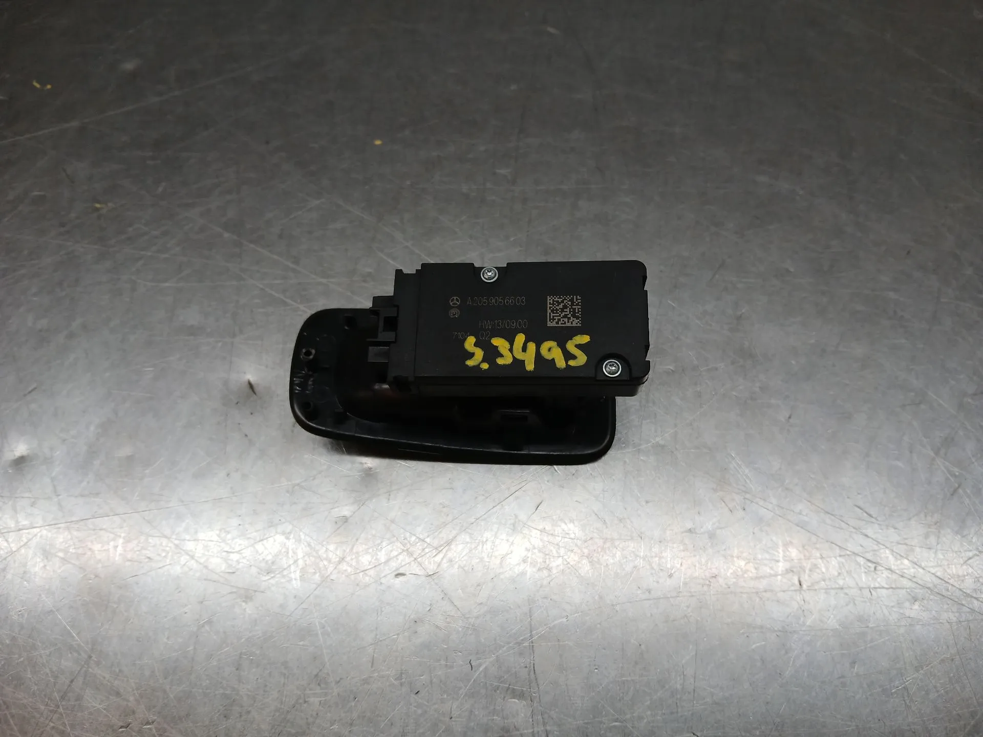 Botão / interruptor travão de parque MERCEDES-BENZ Classe C Coupé (C205) Imagem-4