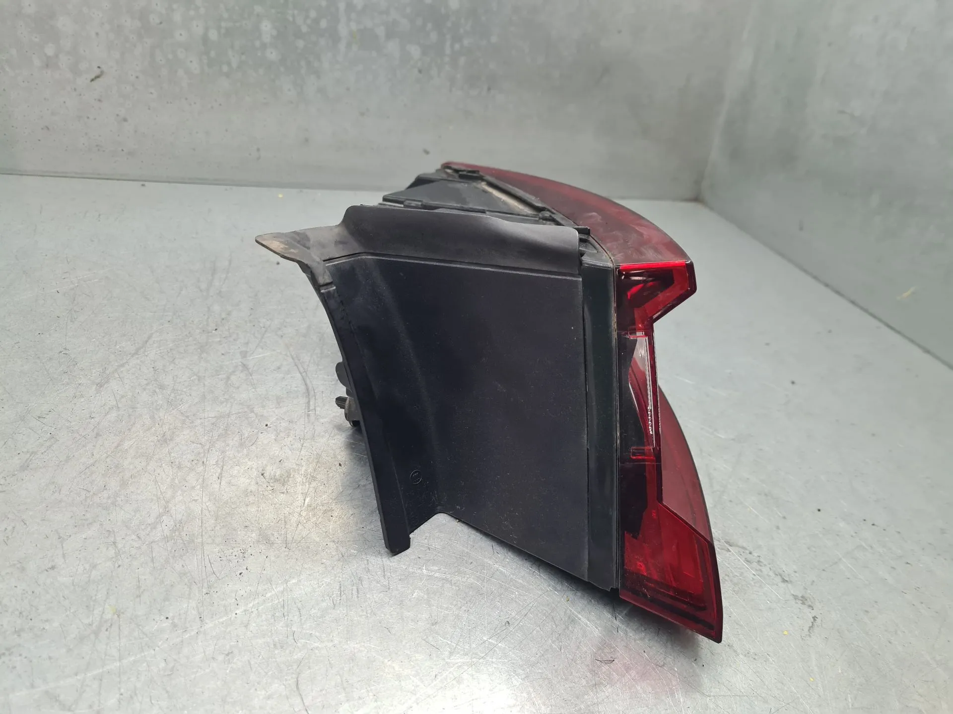 Feu arrière Droite RENAULT Megane IV (B9A/M_) Imagem-2