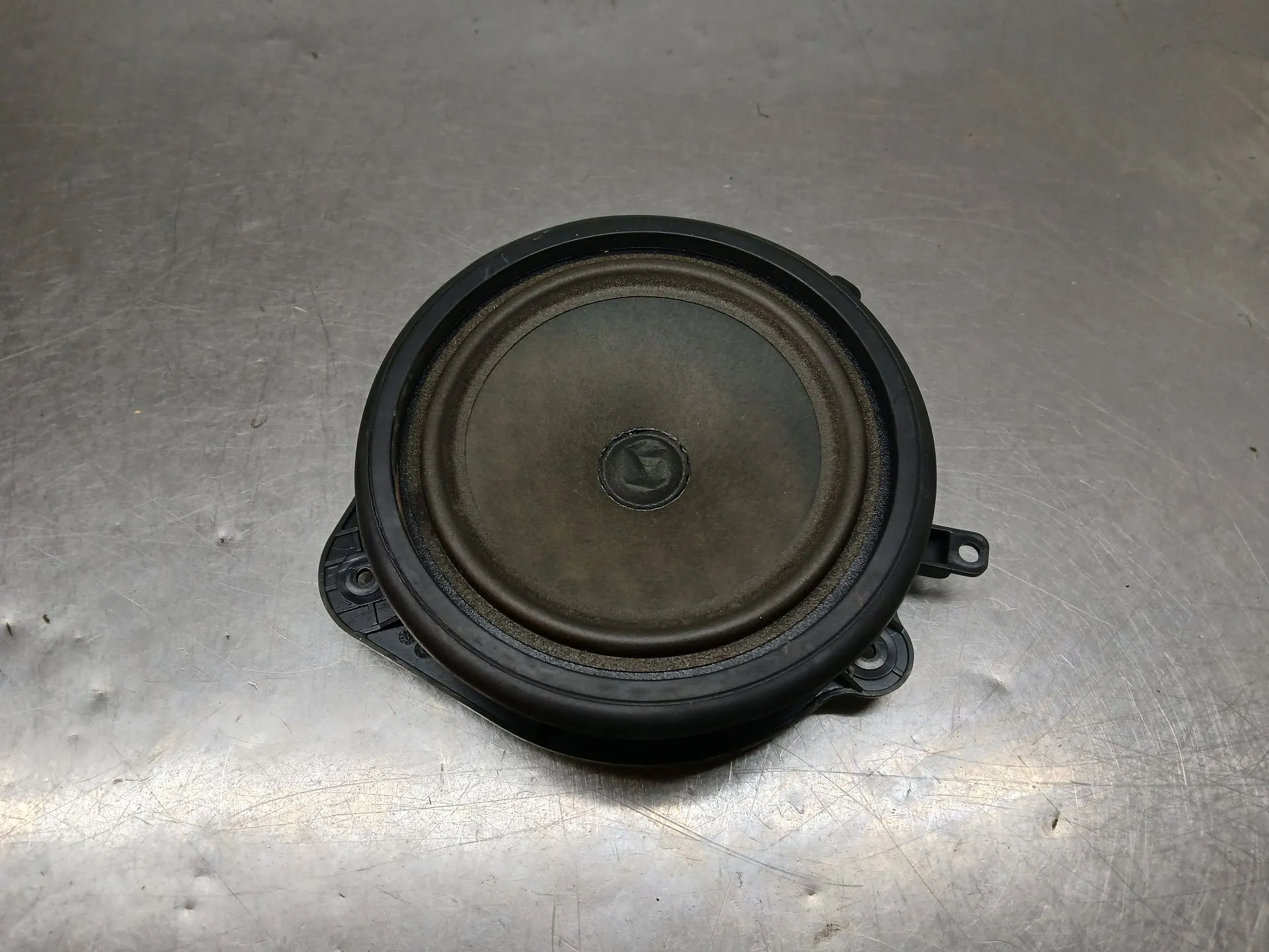 Coluna de som AUDI A3 (8P1)