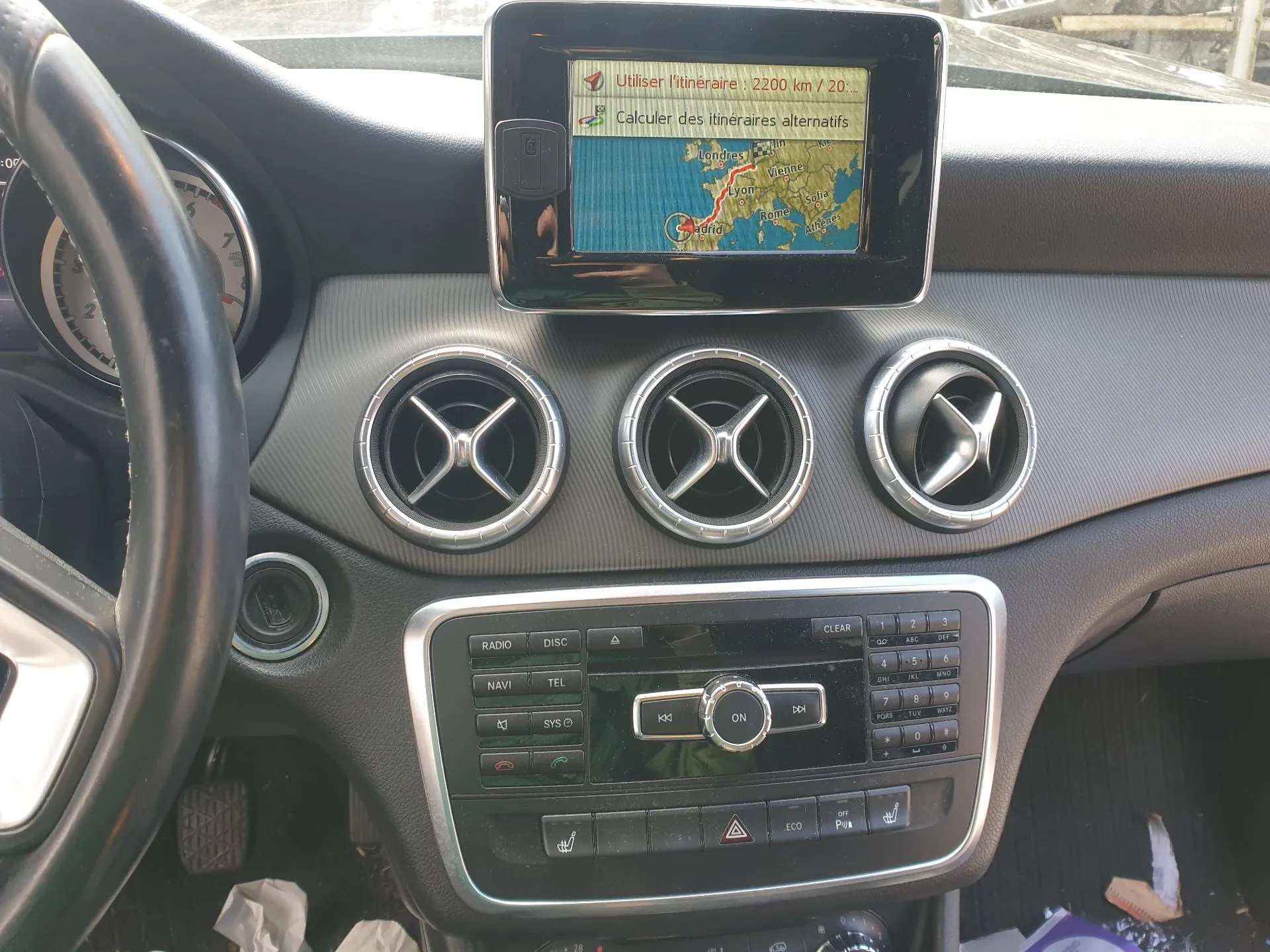 Rádio / auto-rádio MERCEDES-BENZ CLA Coupé (C117)