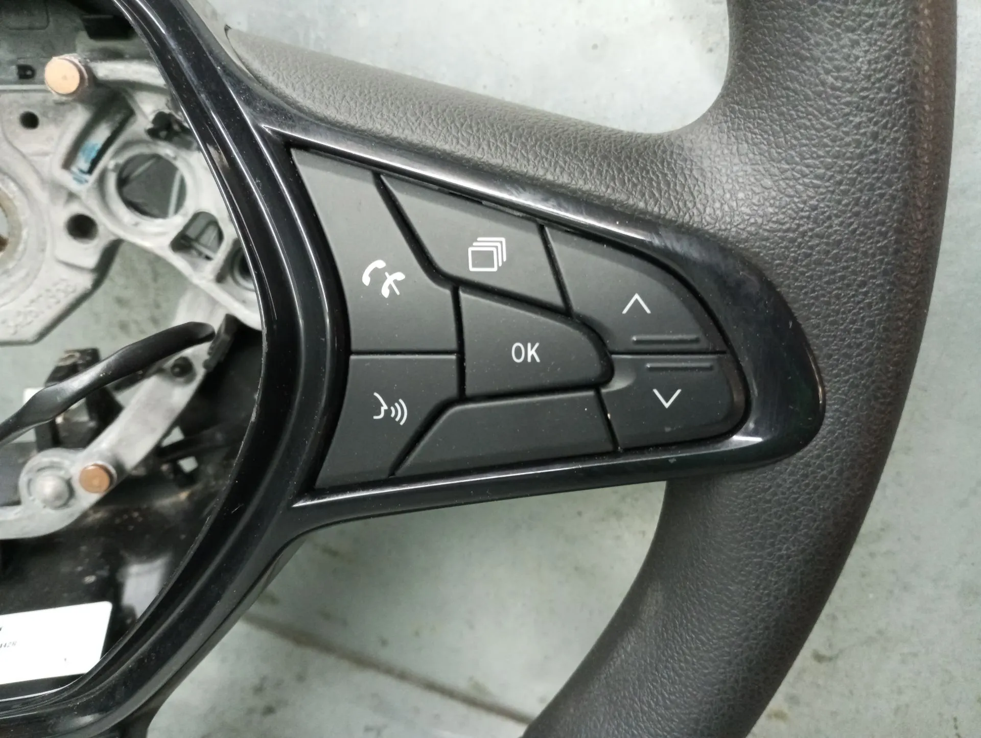 Volante RENAULT Kangoo III Imagem-5