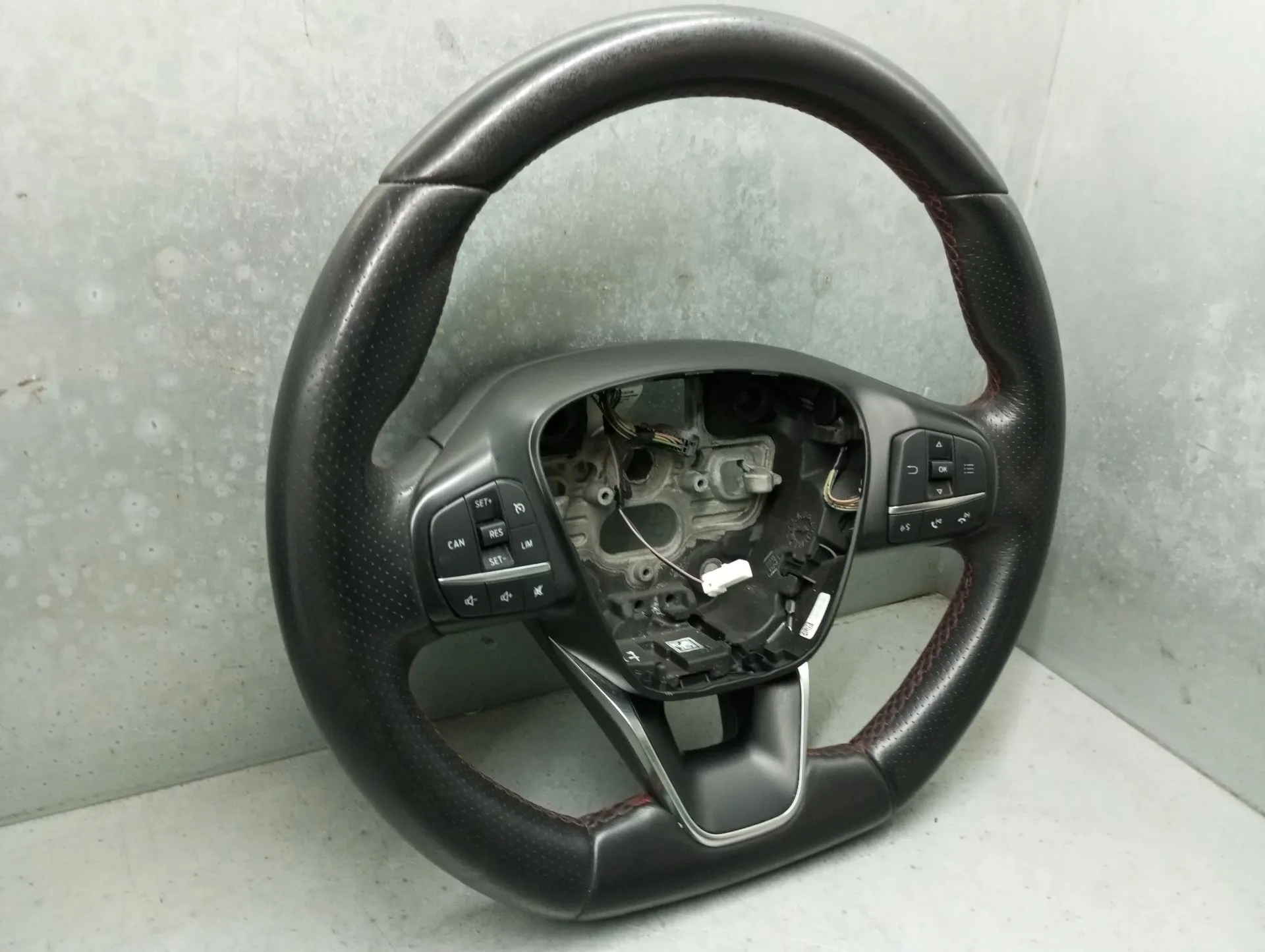 Volante FORD Focus IV Imagem-2