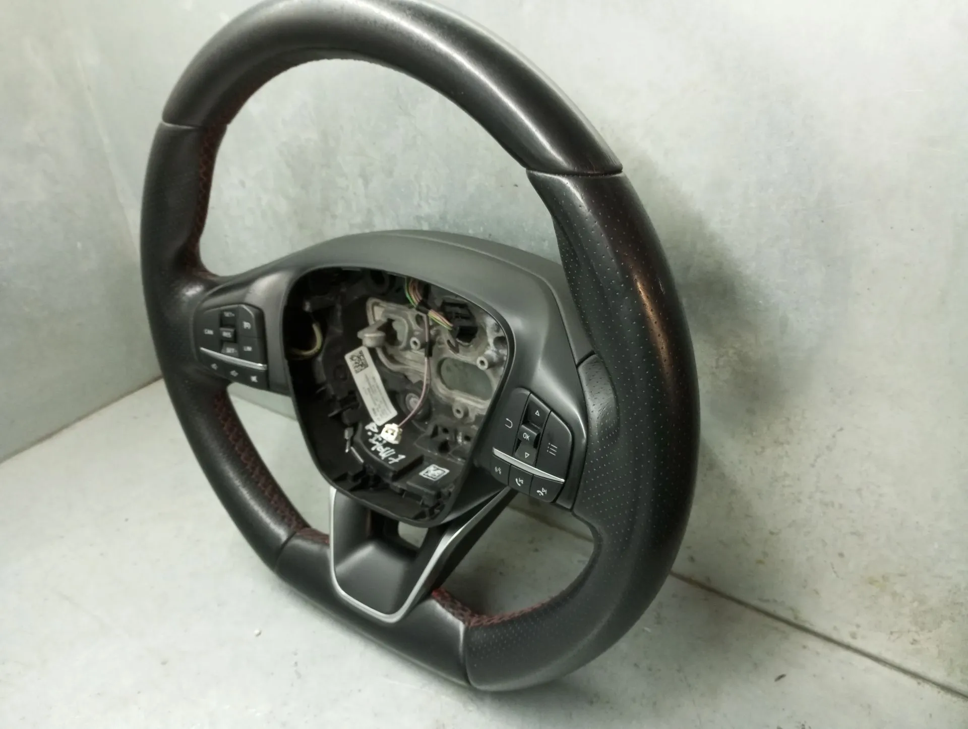 Volante FORD Focus IV Imagem-3