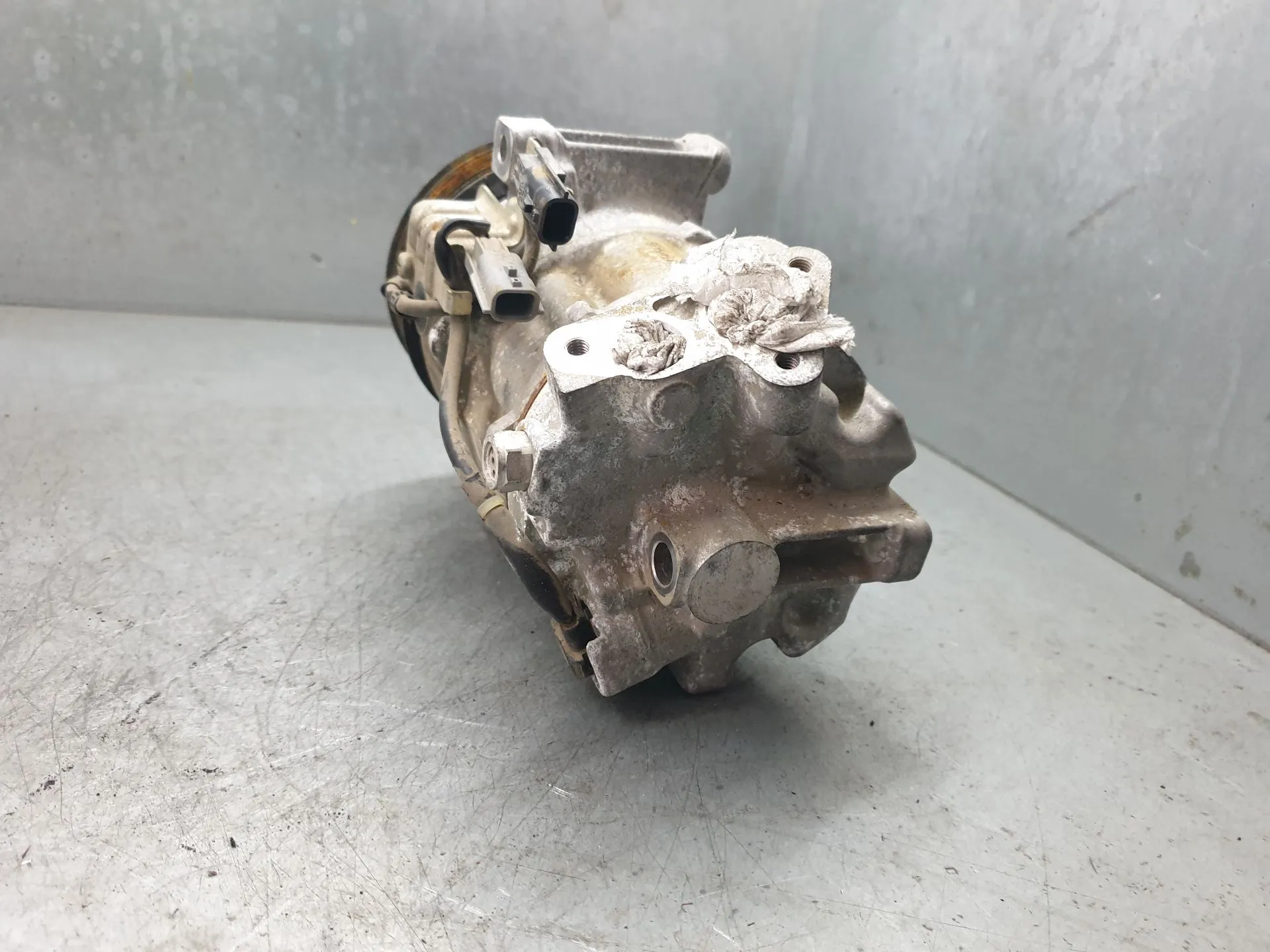 AC compressor RENAULT Kadjar (HA_, HL_) Imagem-2