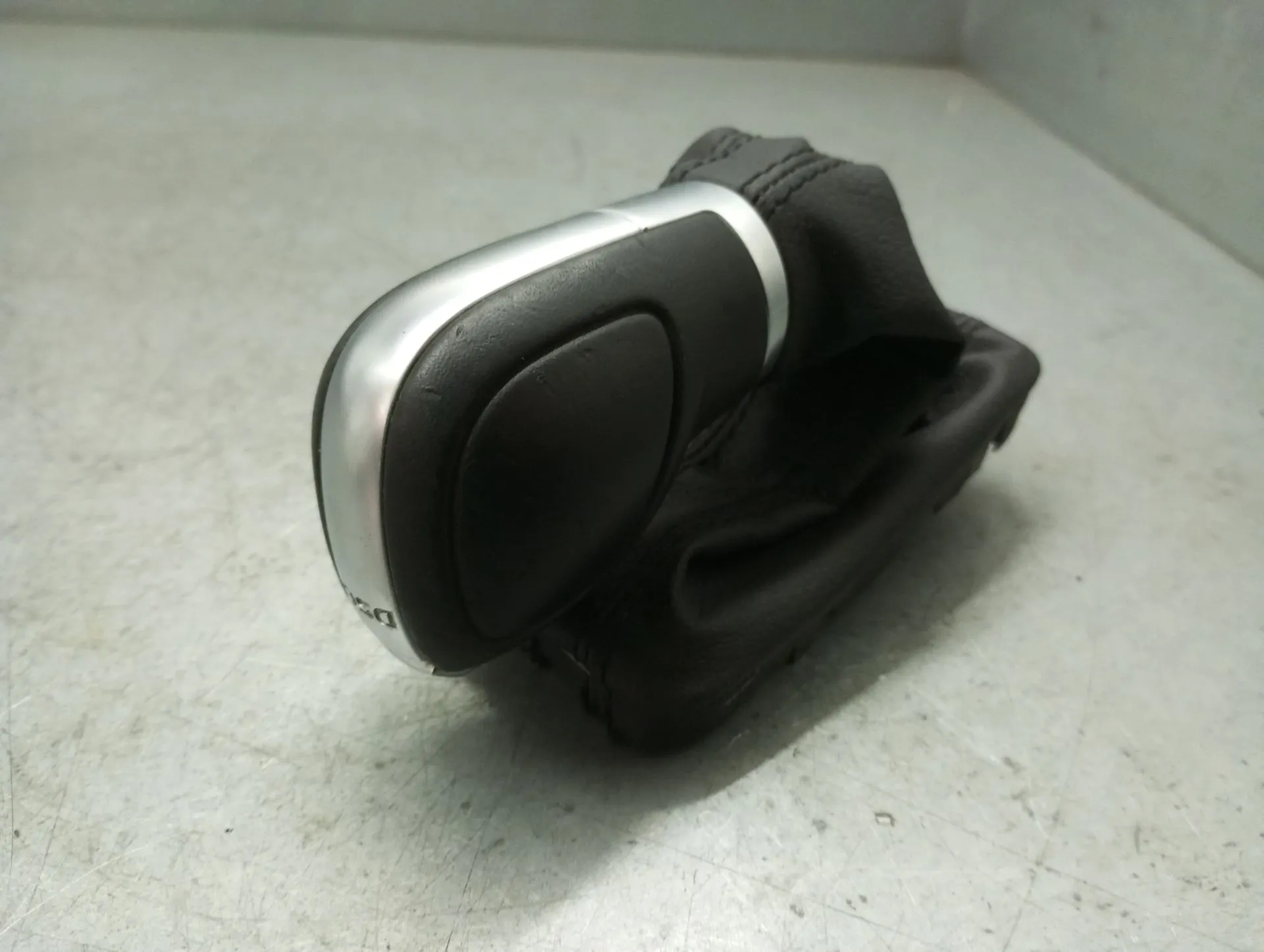 Pommeau / Soufflet de levier VOLKSWAGEN Golf VII (5G1, BQ1, BE1, BE2) Imagem-1