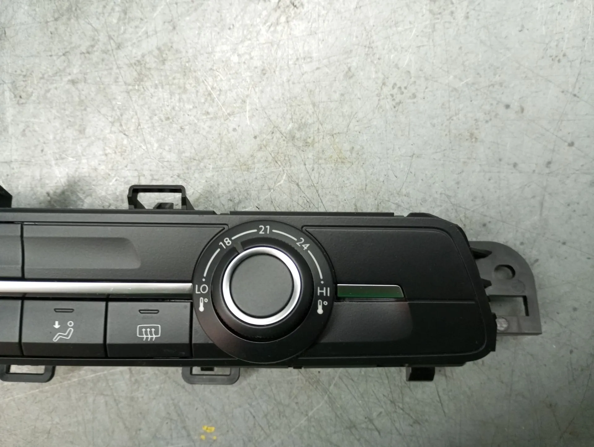 Comando clima PEUGEOT Partner (K9) Imagem-5