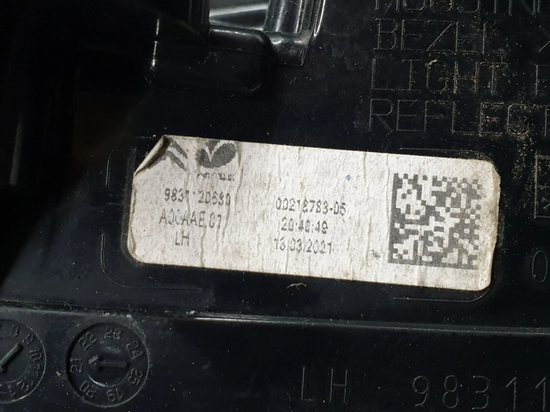 Left Tailgate light  CITROËN C4 III Imagem-5