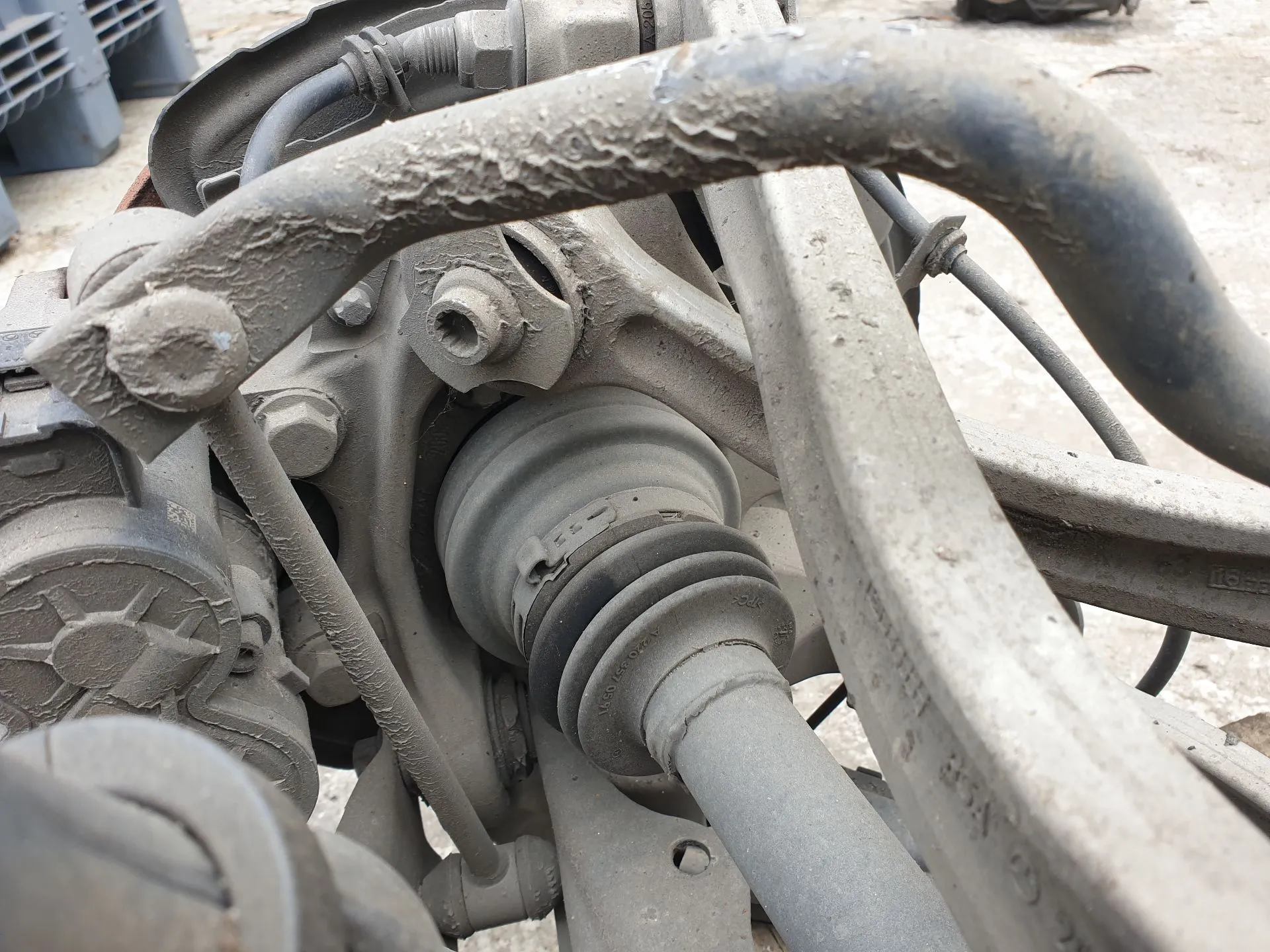 Manga de eixo trás esquerda MERCEDES-BENZ Classe C Coupé (C205) Imagem-1