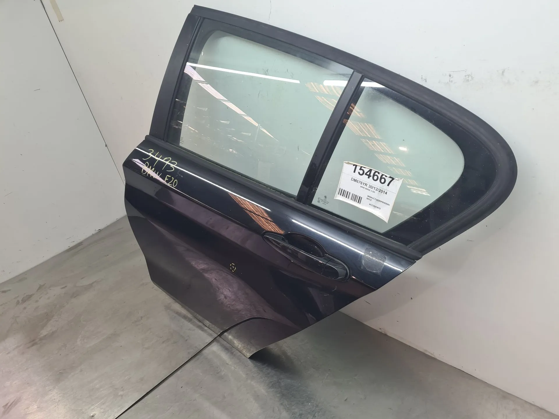 Left rear door BMW 1 (F20) Imagem-1