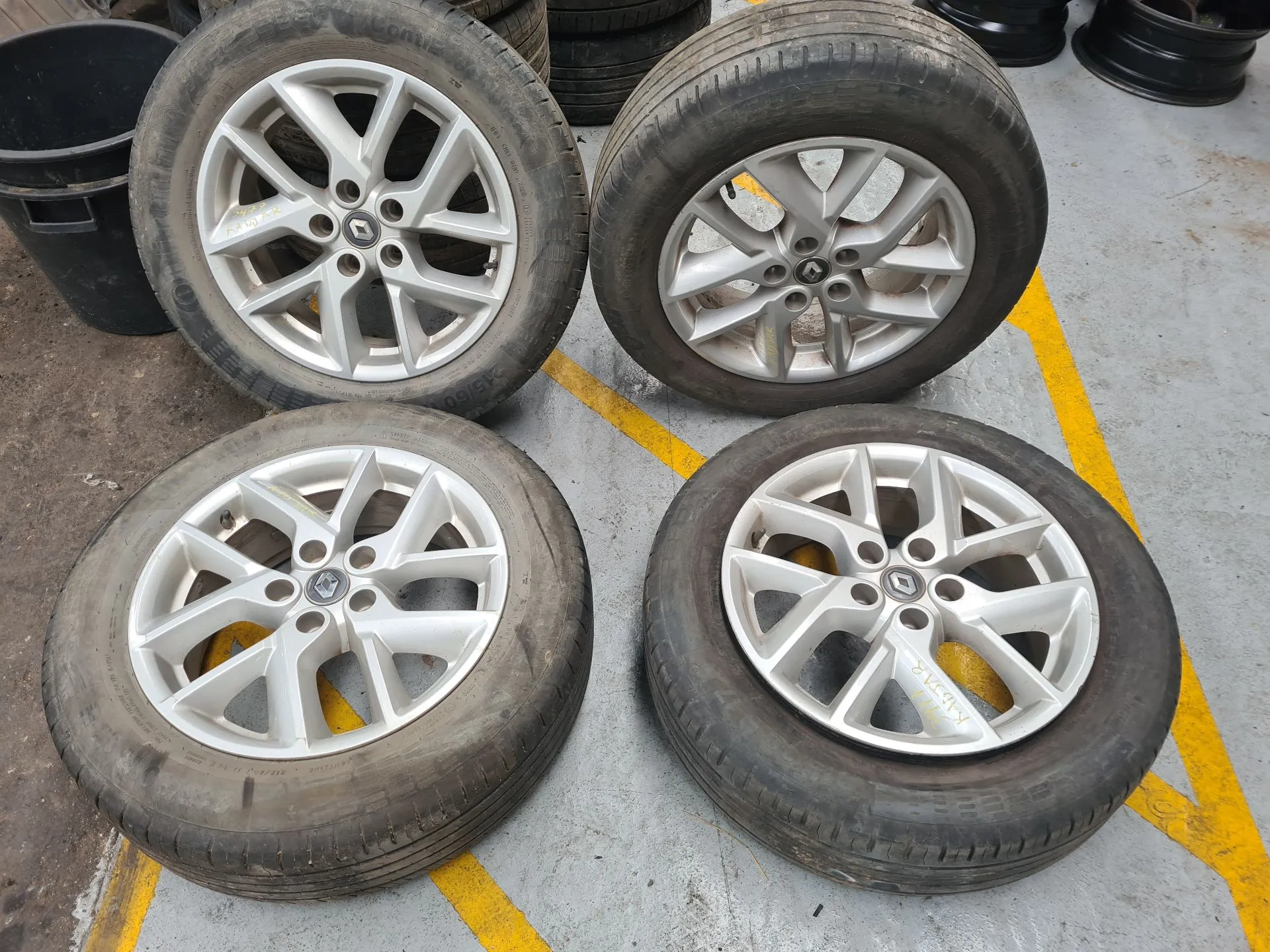 Conjunto Jantes Especiais RENAULT Kadjar (HA_, HL_)