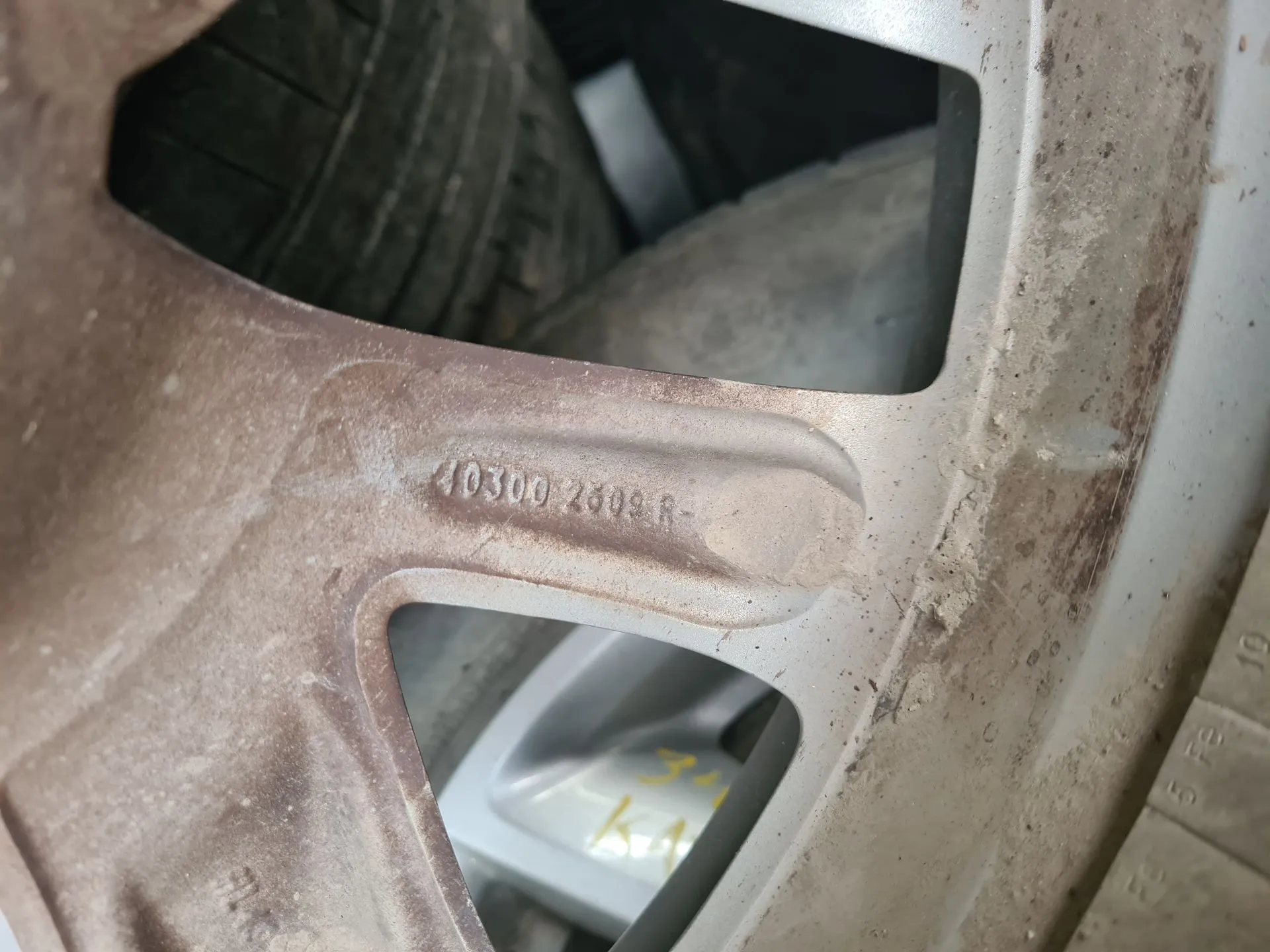 Left rear Rim RENAULT Kadjar (HA_, HL_) Imagem-1