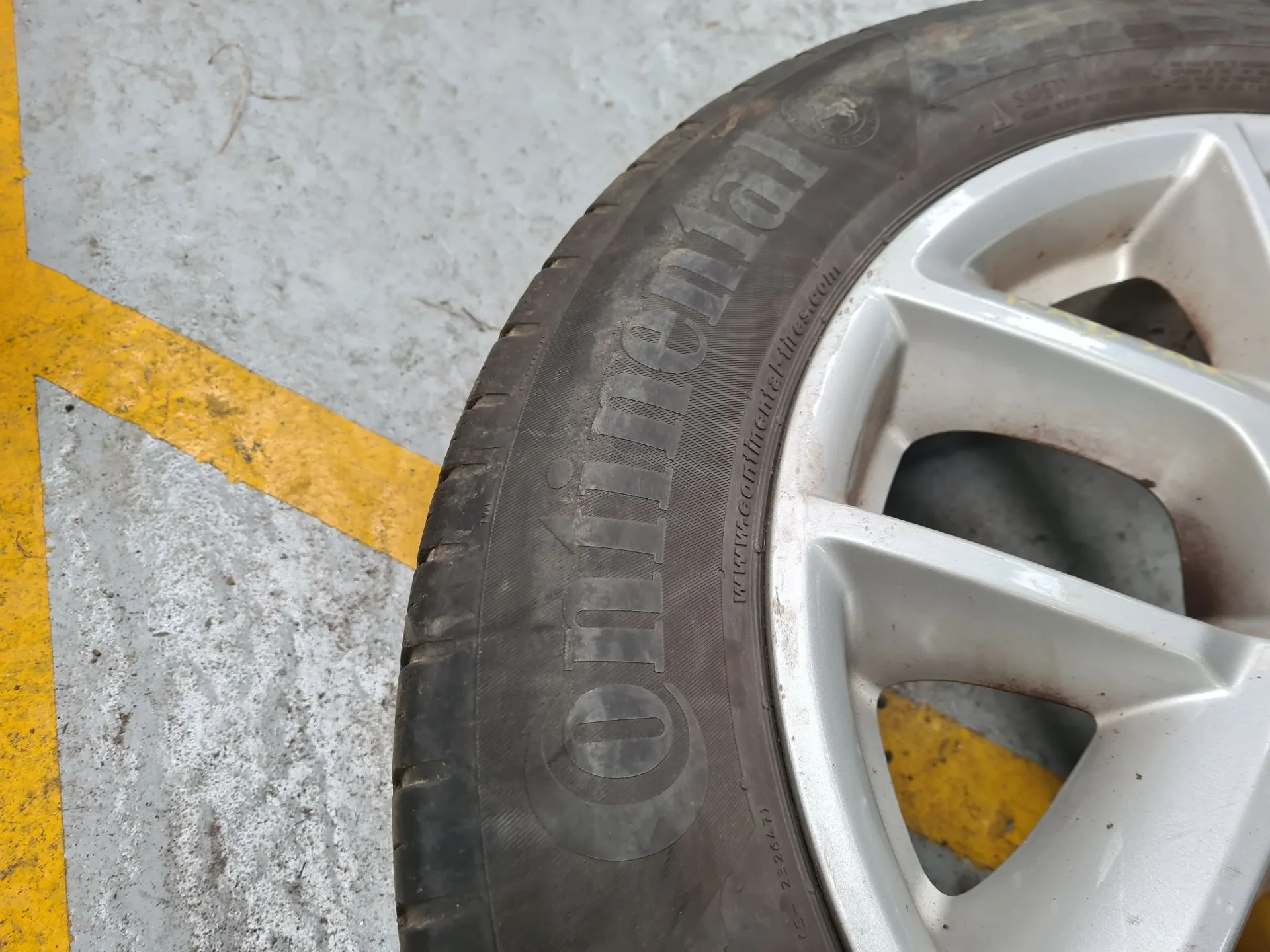 Roue RENAULT Kadjar (HA_, HL_) Imagem-1