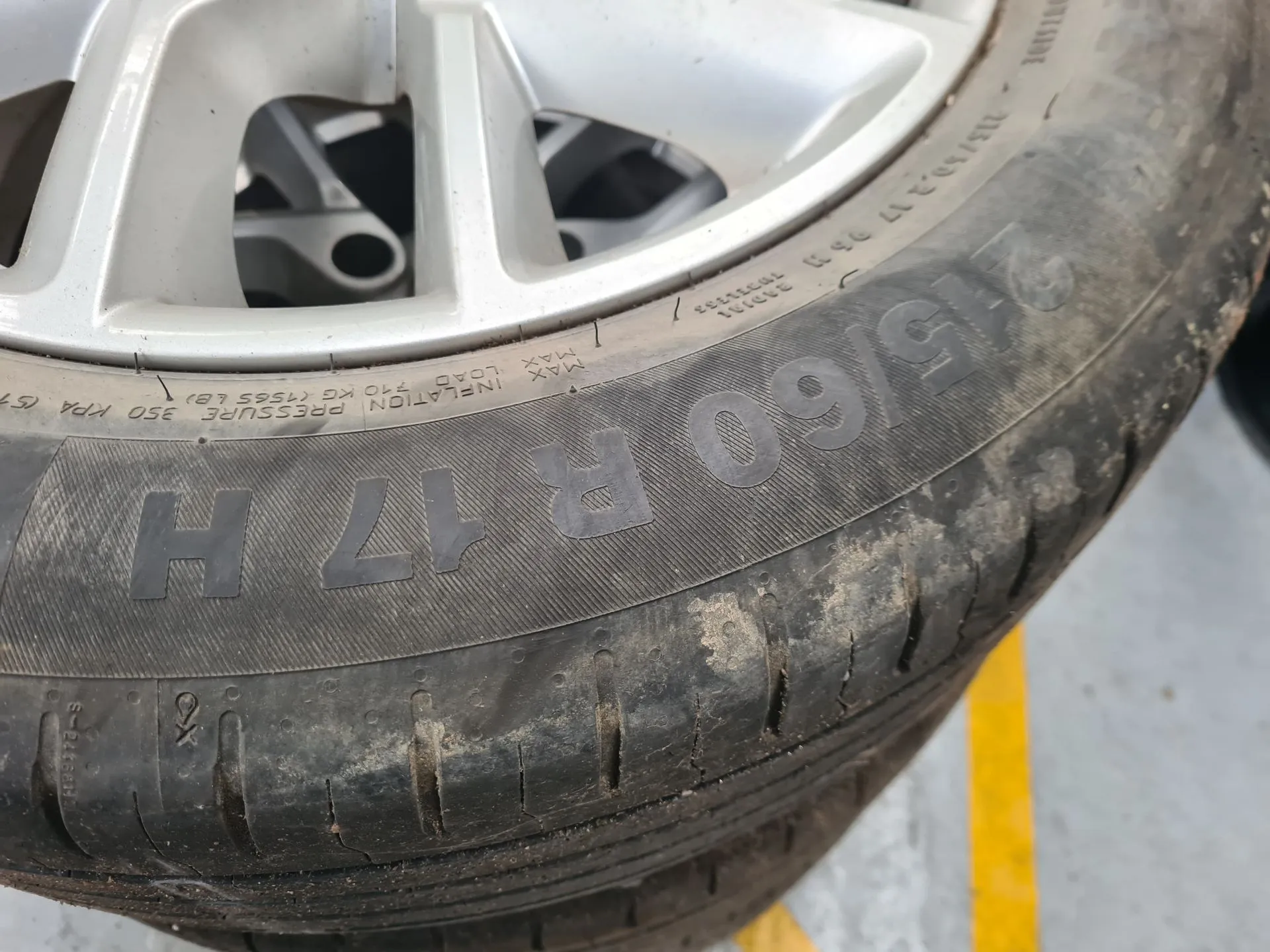 Pneumatico RENAULT Kadjar (HA_, HL_) Imagem-2