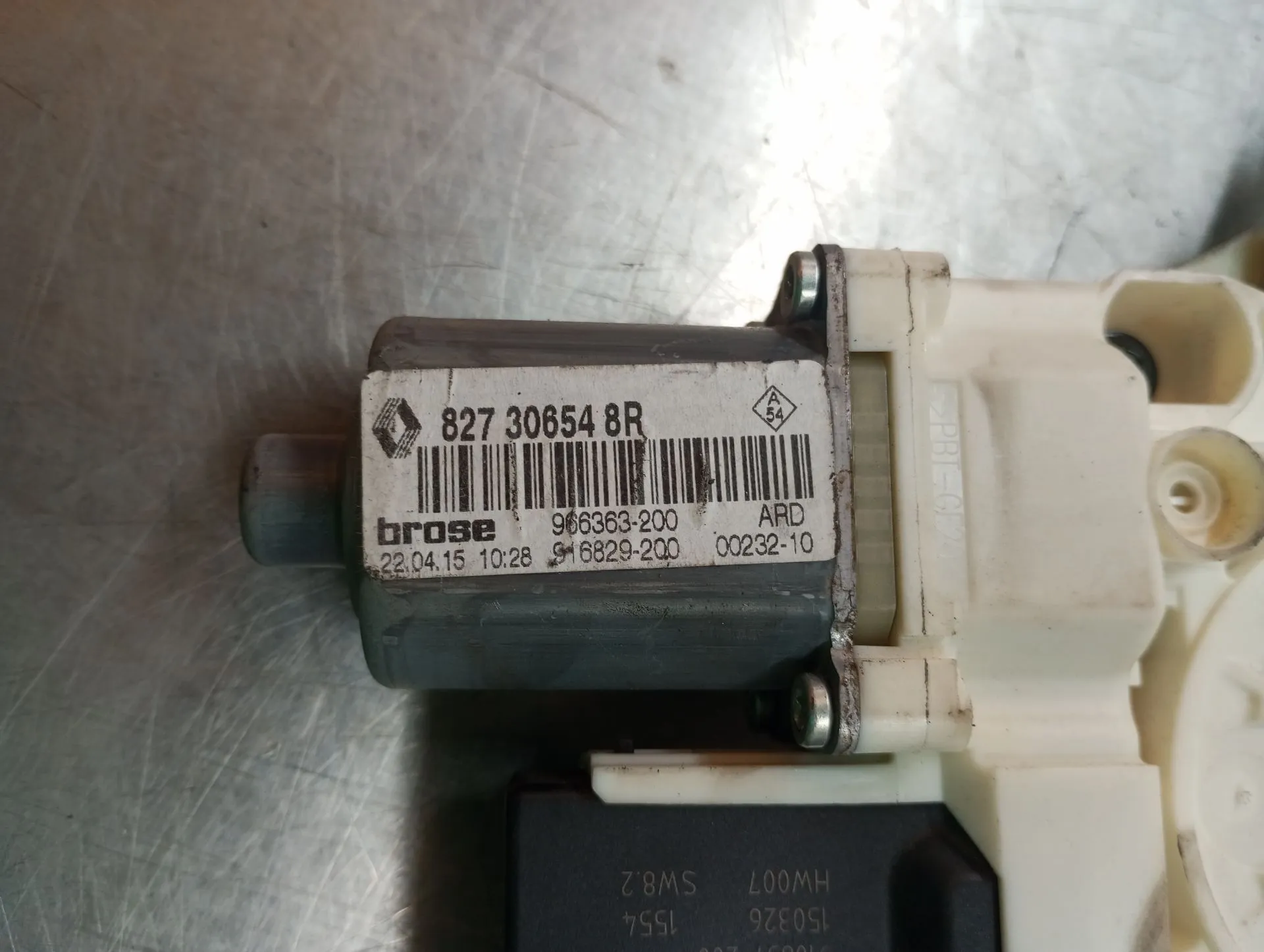 Alzavetro posteriore destro RENAULT Megane III Grandtour (KZ0/1) Imagem-4