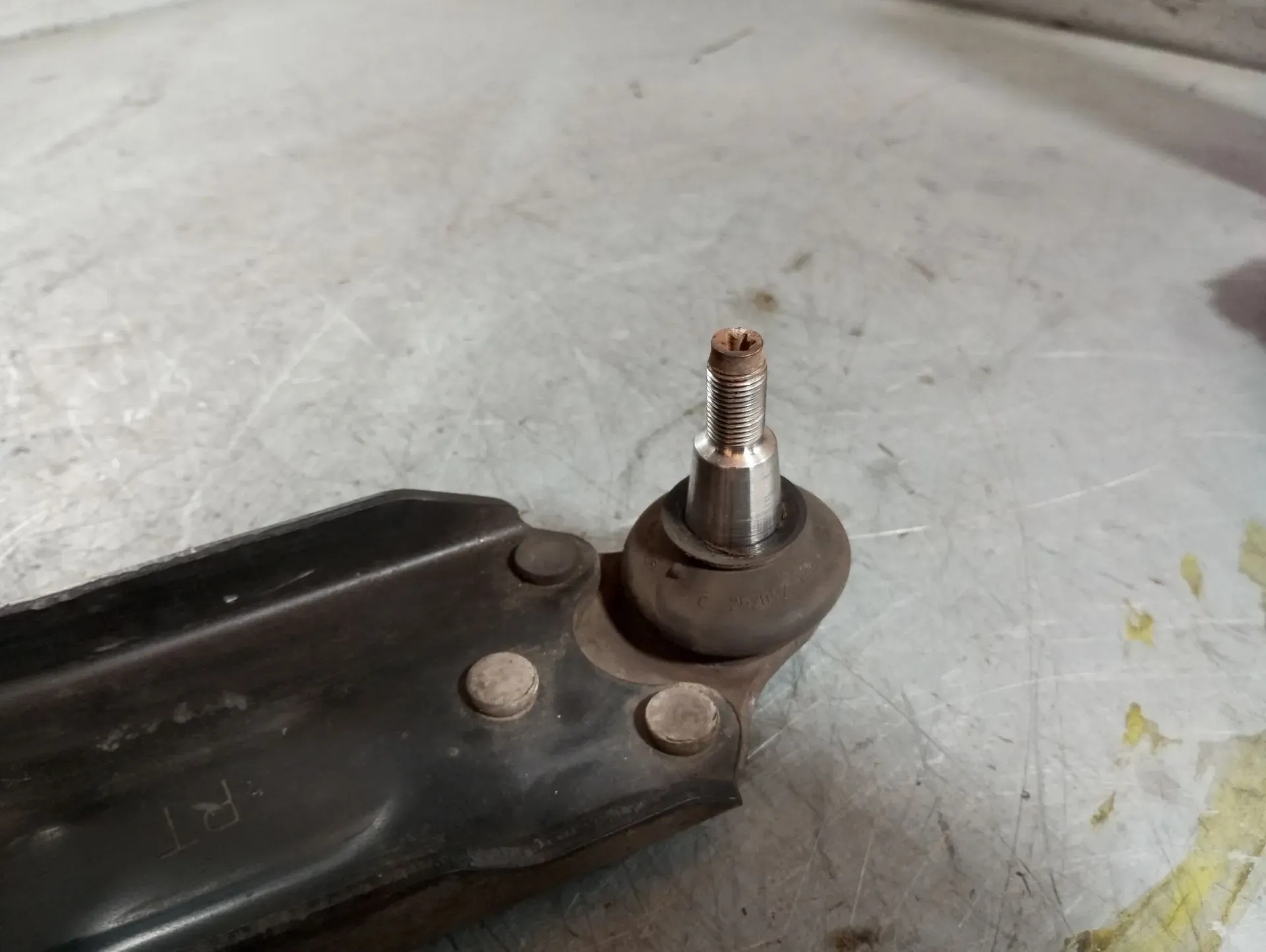 Braccio di sospensione anteriore sinistro RENAULT Megane III Grandtour (KZ0/1) Imagem-2