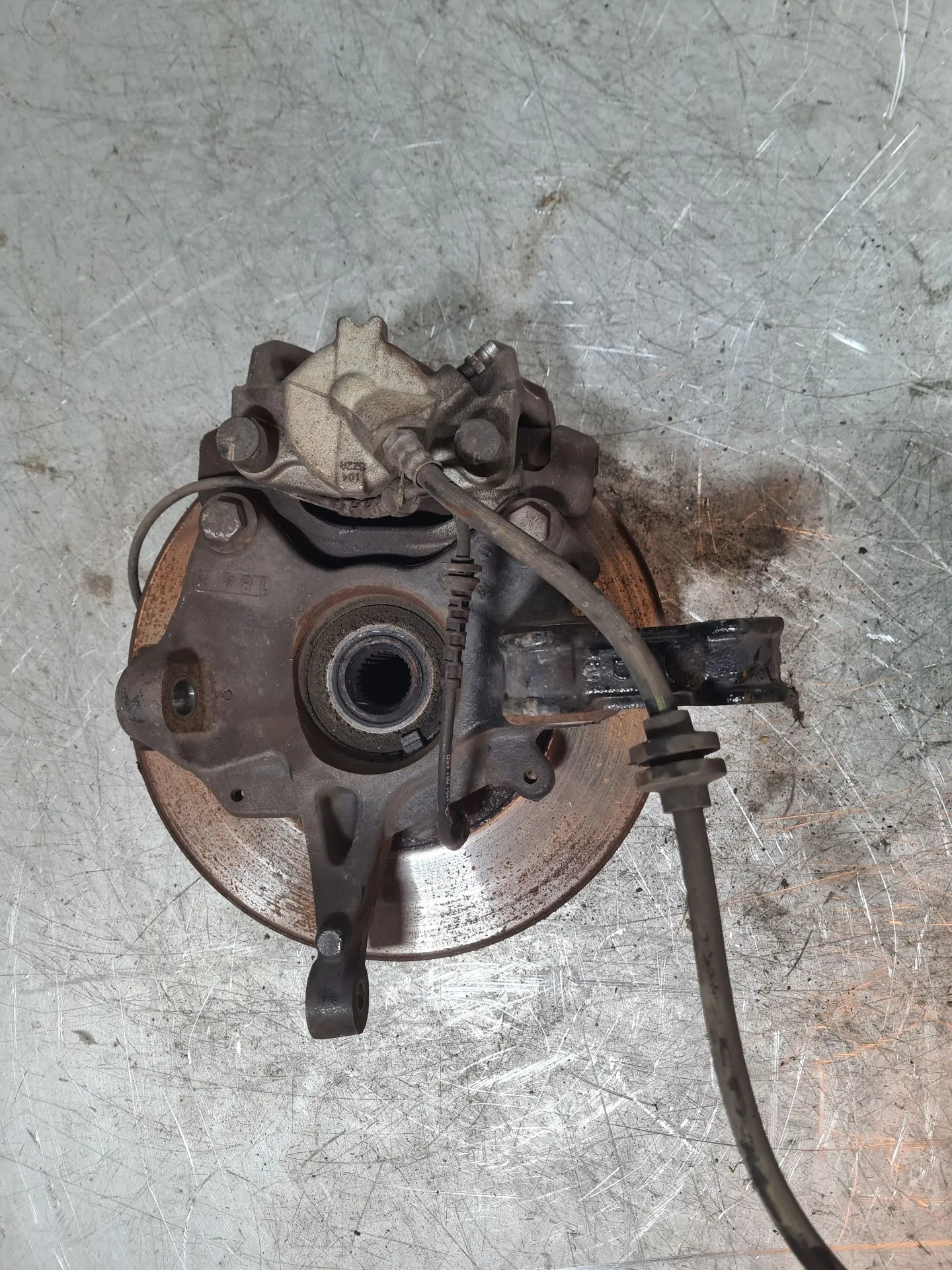 Fusello anteriore destro RENAULT Megane III Grandtour (KZ0/1) Imagem-1