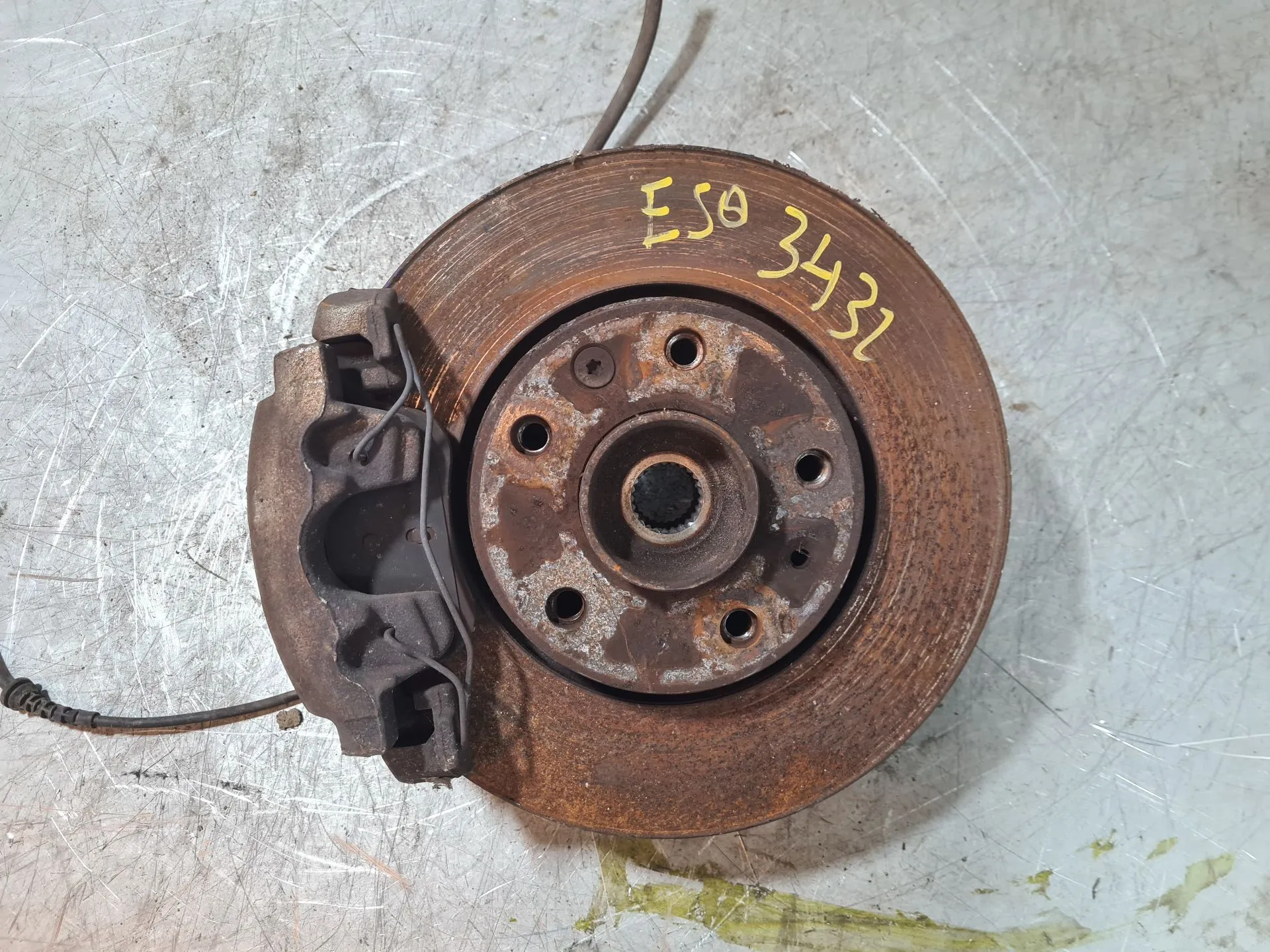 Fusello anteriore sinistro RENAULT Megane III Grandtour (KZ0/1)