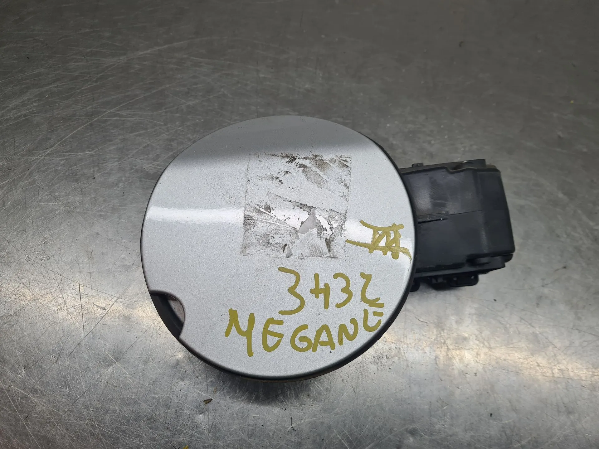 Tappo serbatoio carburante RENAULT Megane III Grandtour (KZ0/1)