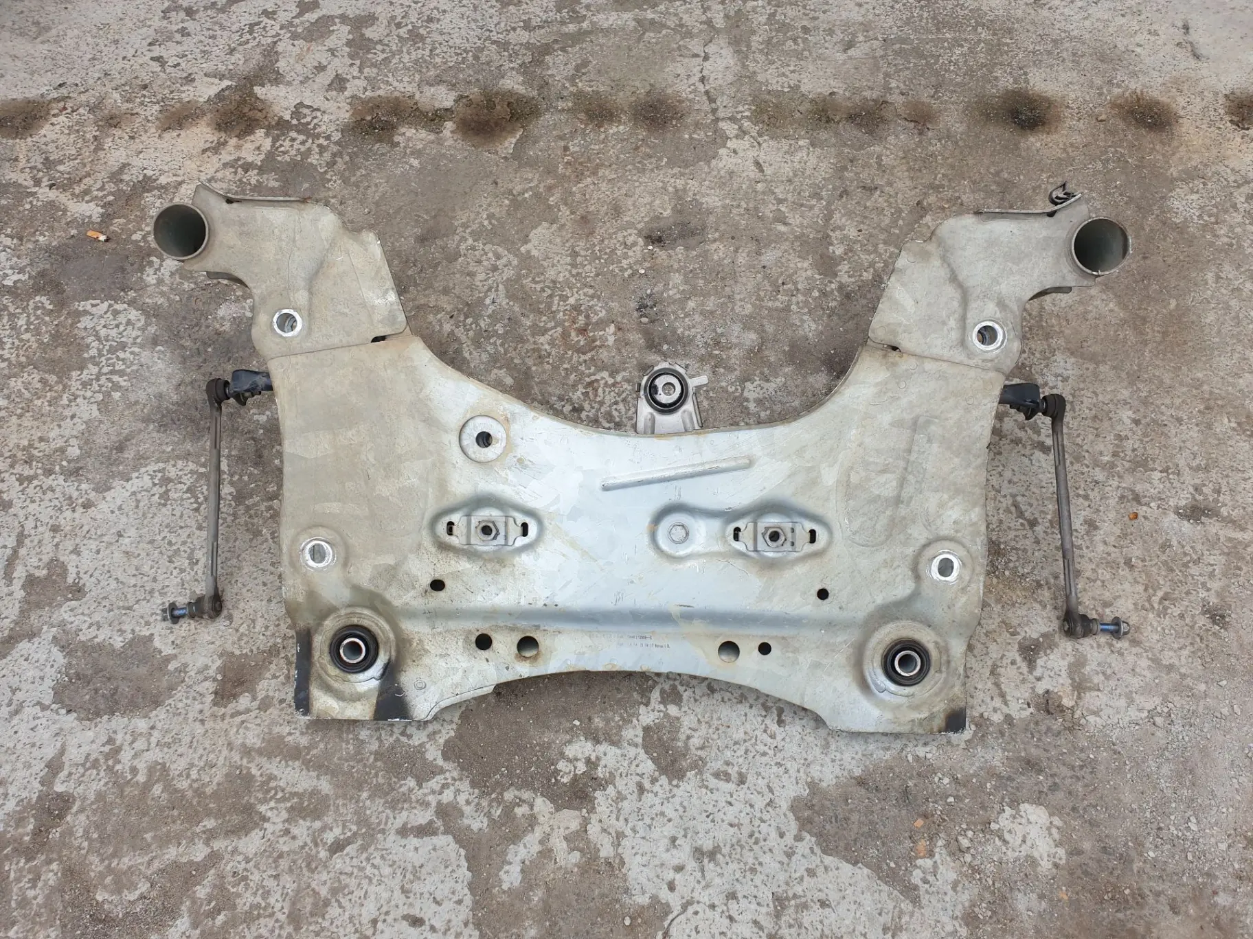 Telaio anteriore RENAULT Megane III Grandtour (KZ0/1) Imagem-1