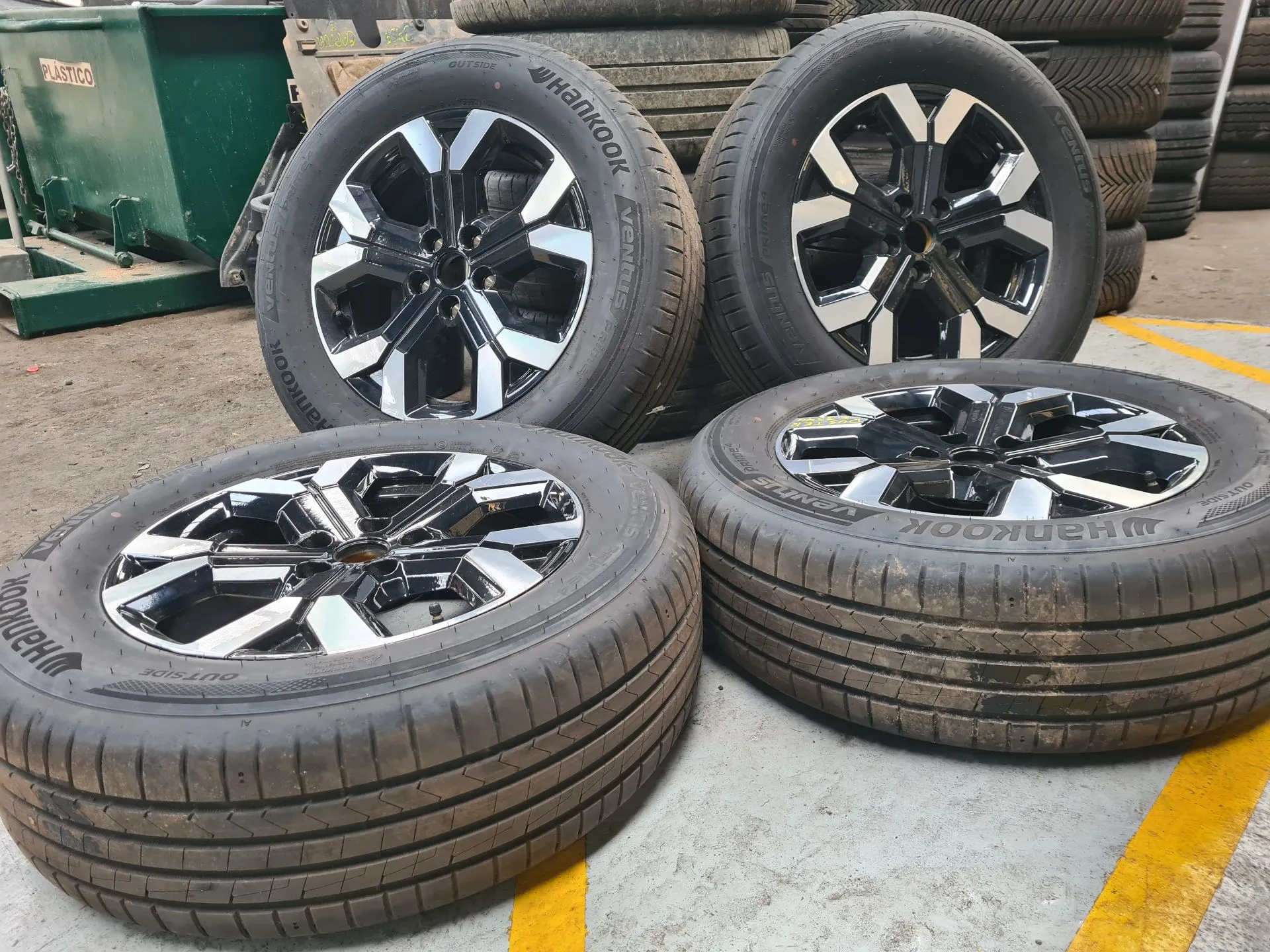 Conjunto Jantes Especiais DACIA Duster III (P1310)