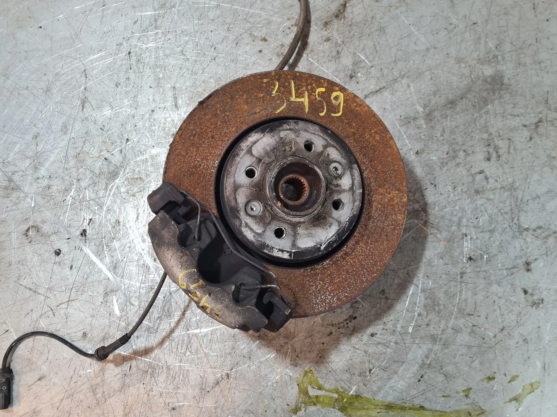 Mangueta delantera izquierda RENAULT Captur (J5_)